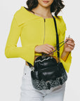 Caraa - Rosamund - Black Rose -
