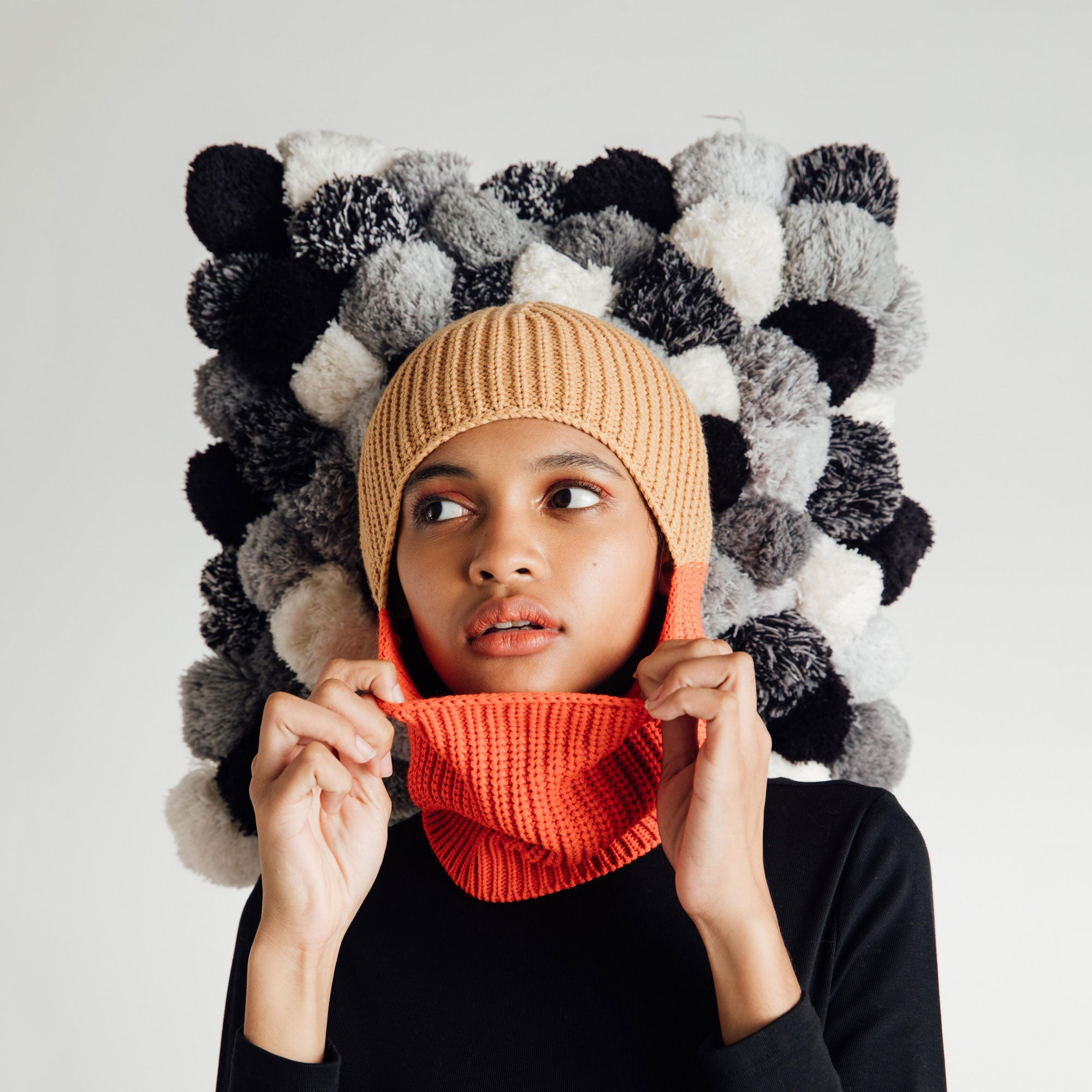 Verloop - Ribbed Colorblock Balaclava -