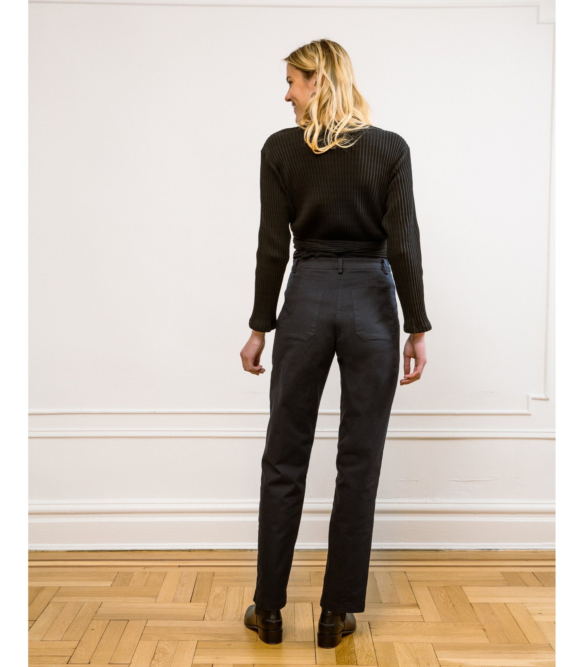 Loup - Long James Straight-Leg Work Pant - Black -