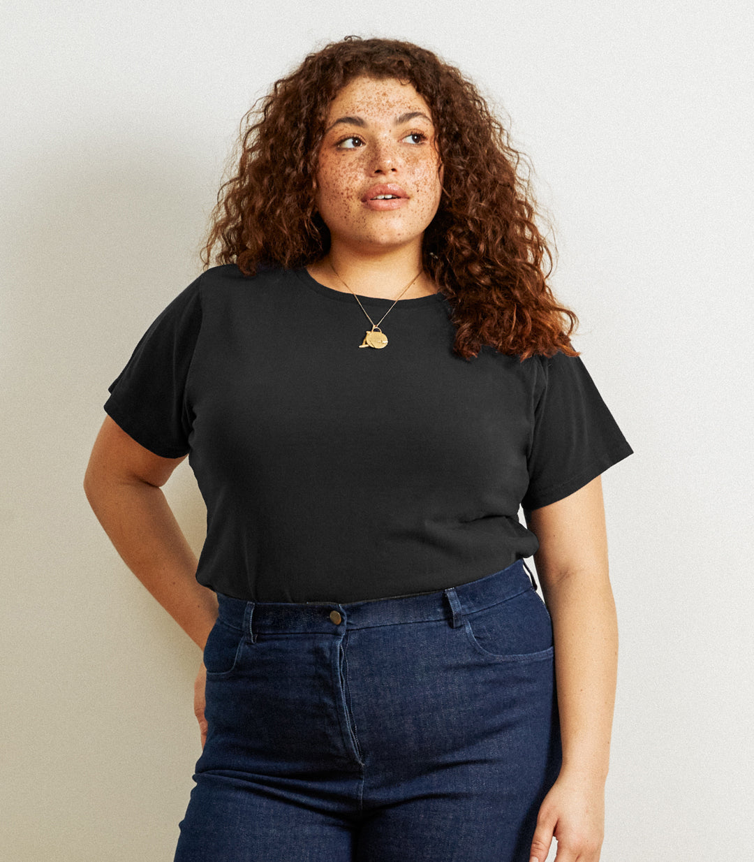 Loup - Hutton Boxy Fitted Tee - Black -