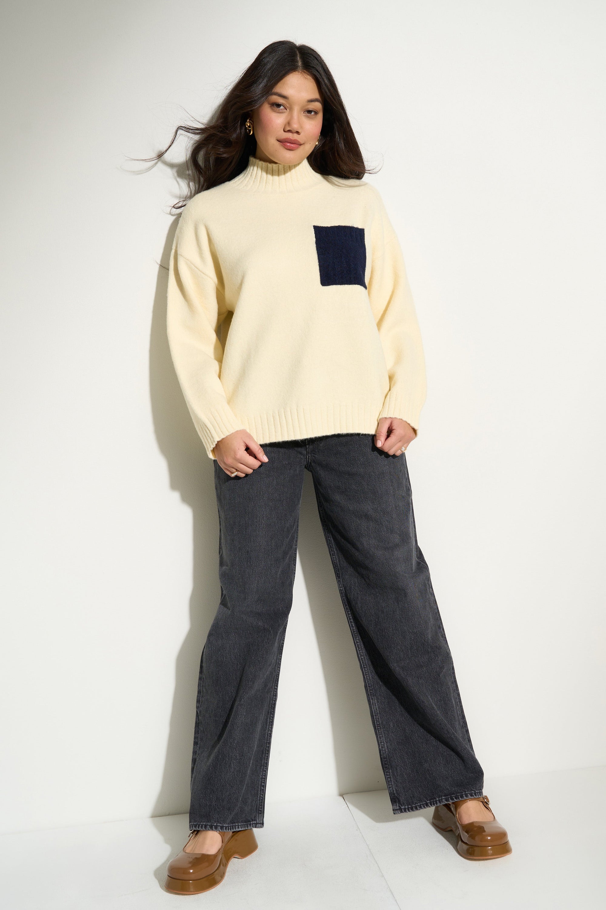 Callahan Knitwear - Bradley Oversized Turtleneck - Creme -