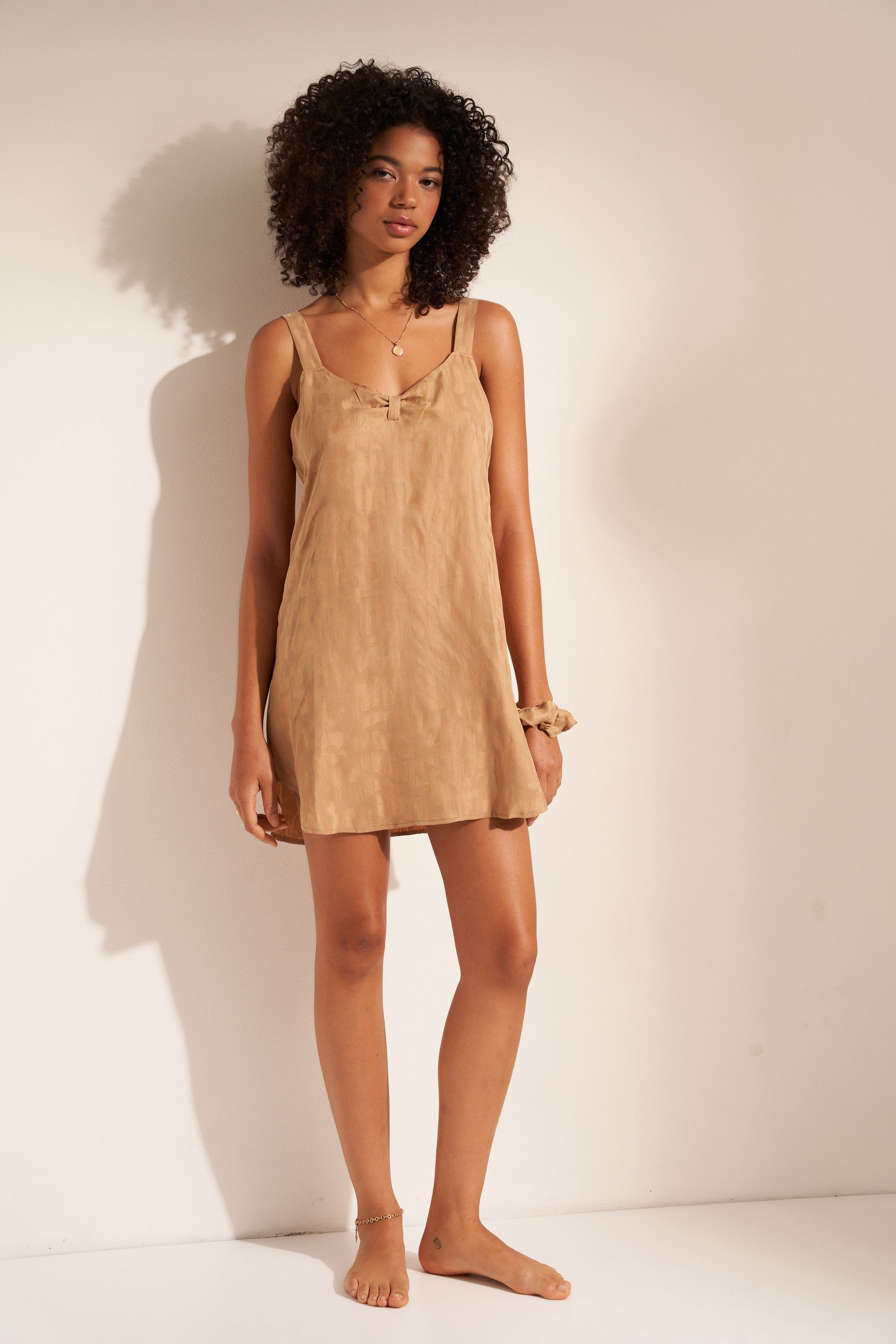 Be Idle - The Sweetheart Slip - Sand -