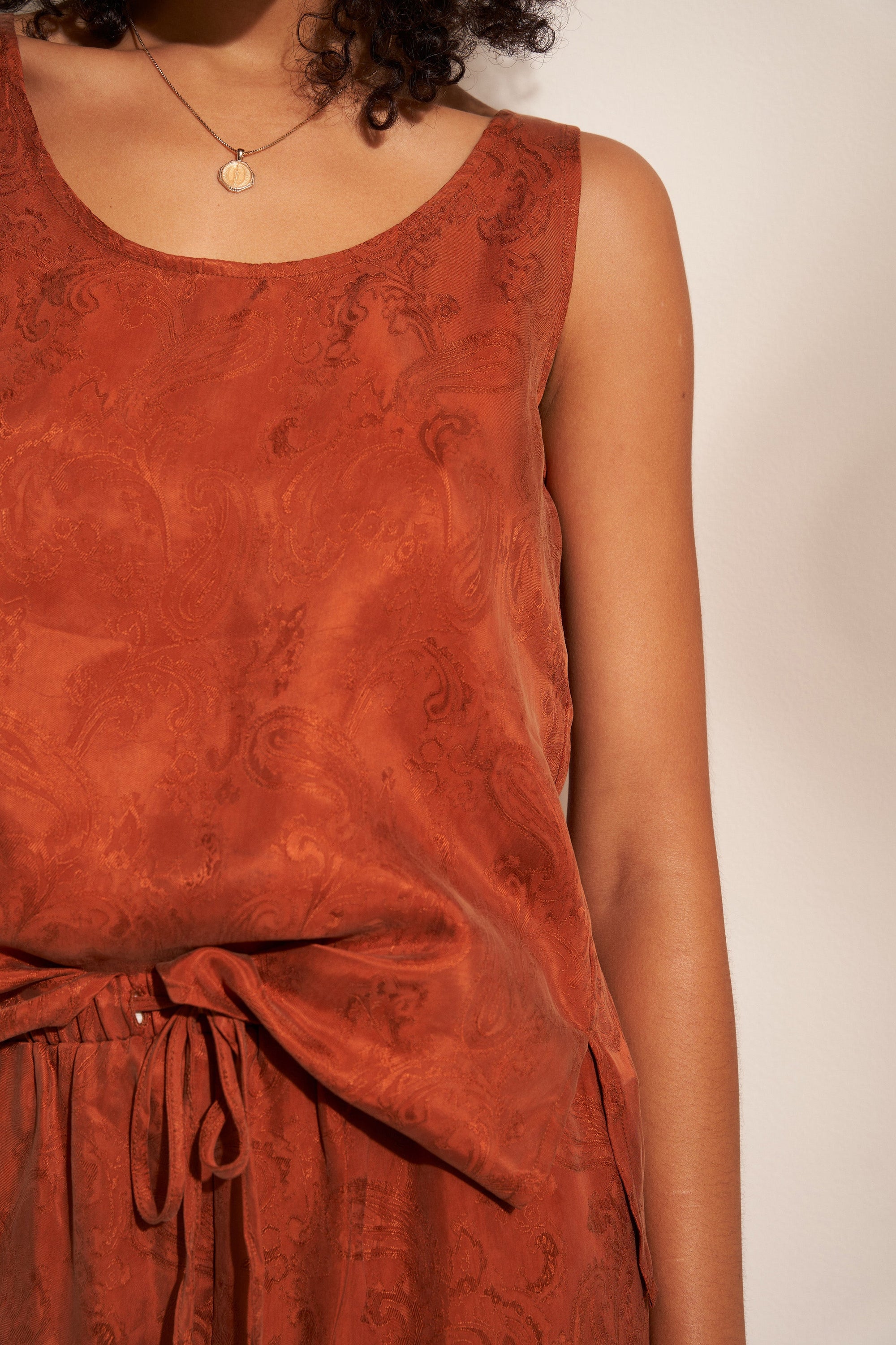 Be Idle - The Scoop Tank - Cinnamon -