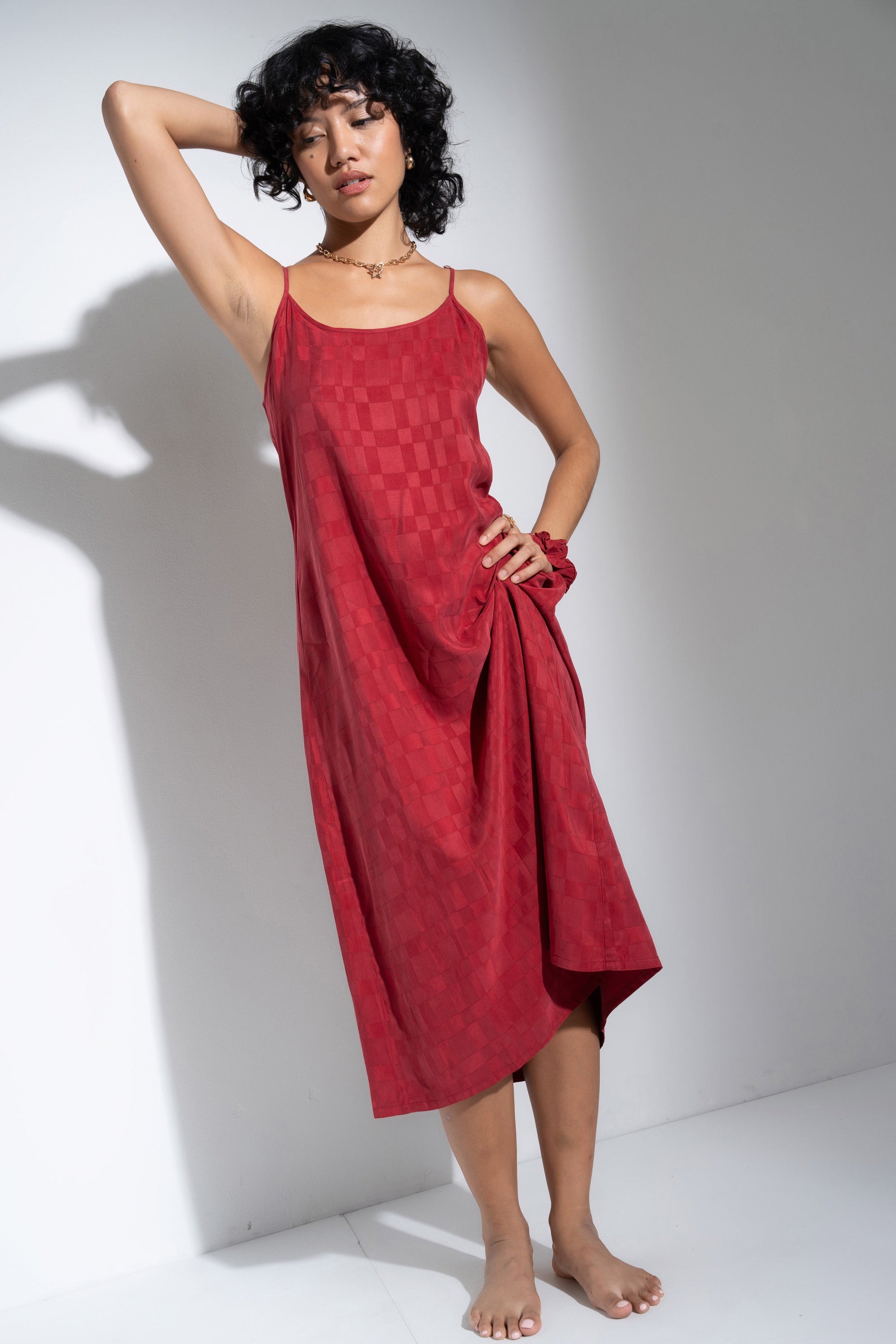 Be Idle - The Long Slip - Bloodred -