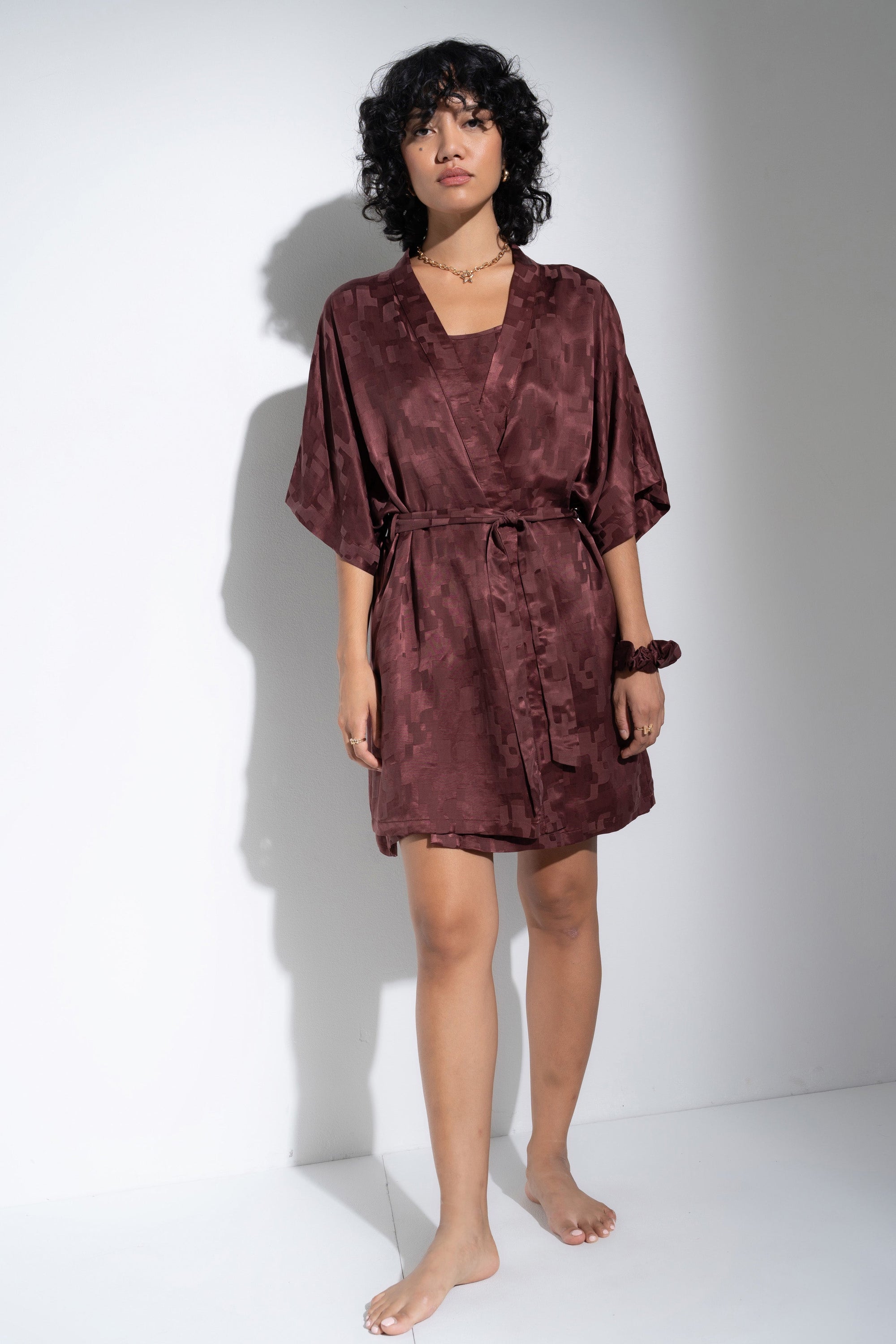 Be Idle - The Short Robe - Brown -