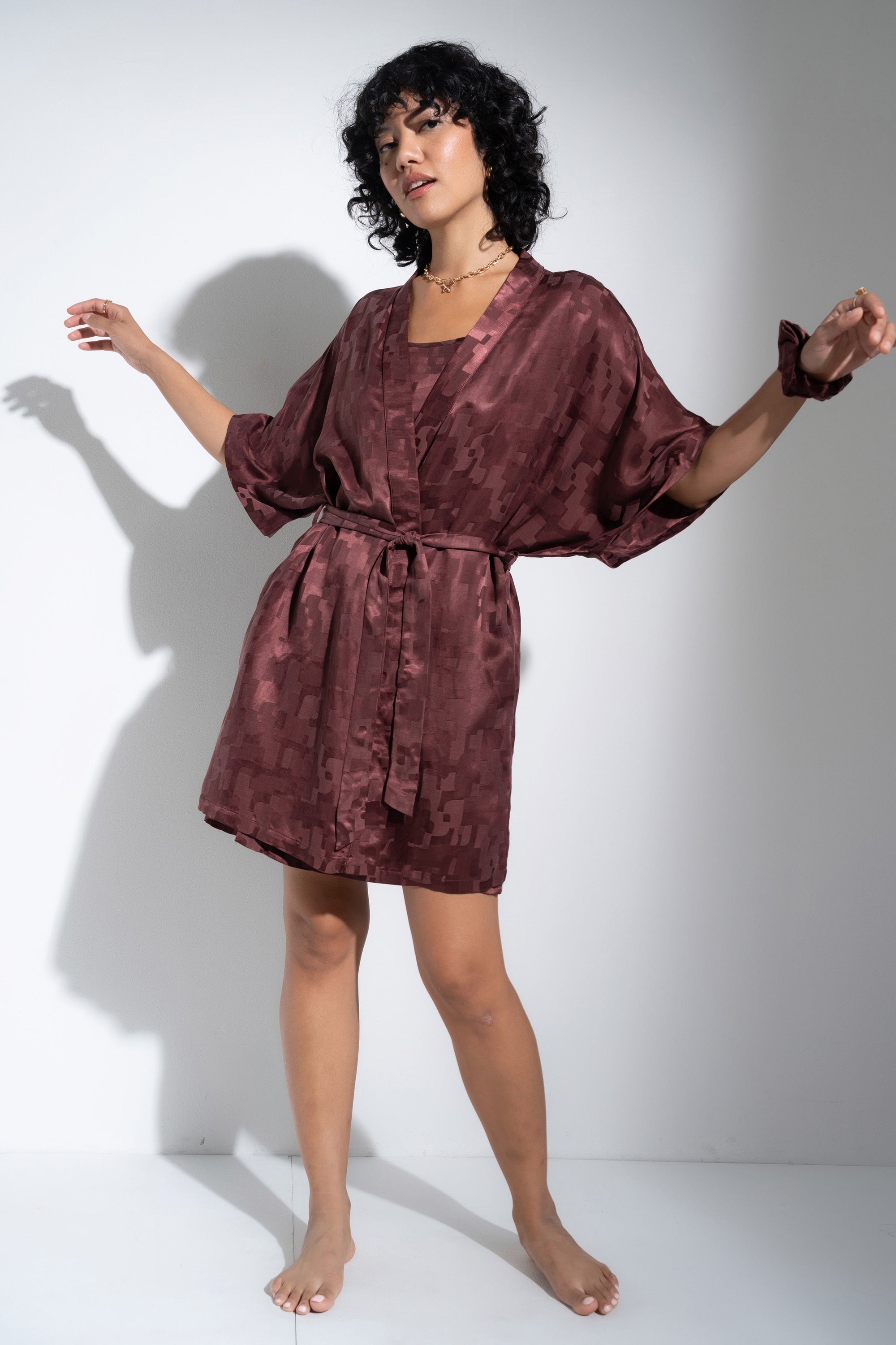 Be Idle - The Short Robe - Brown -