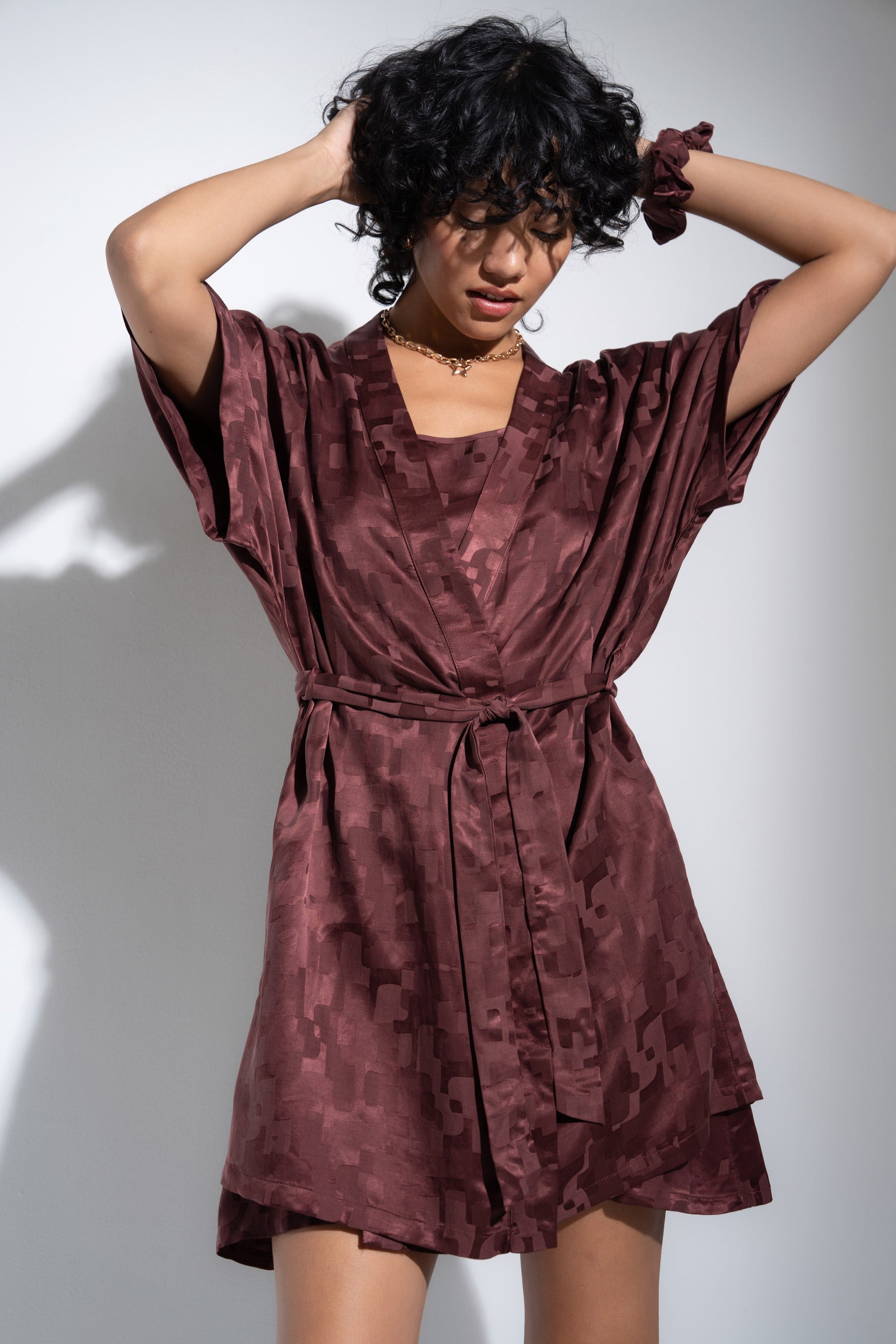 Be Idle - The Short Robe - Brown -
