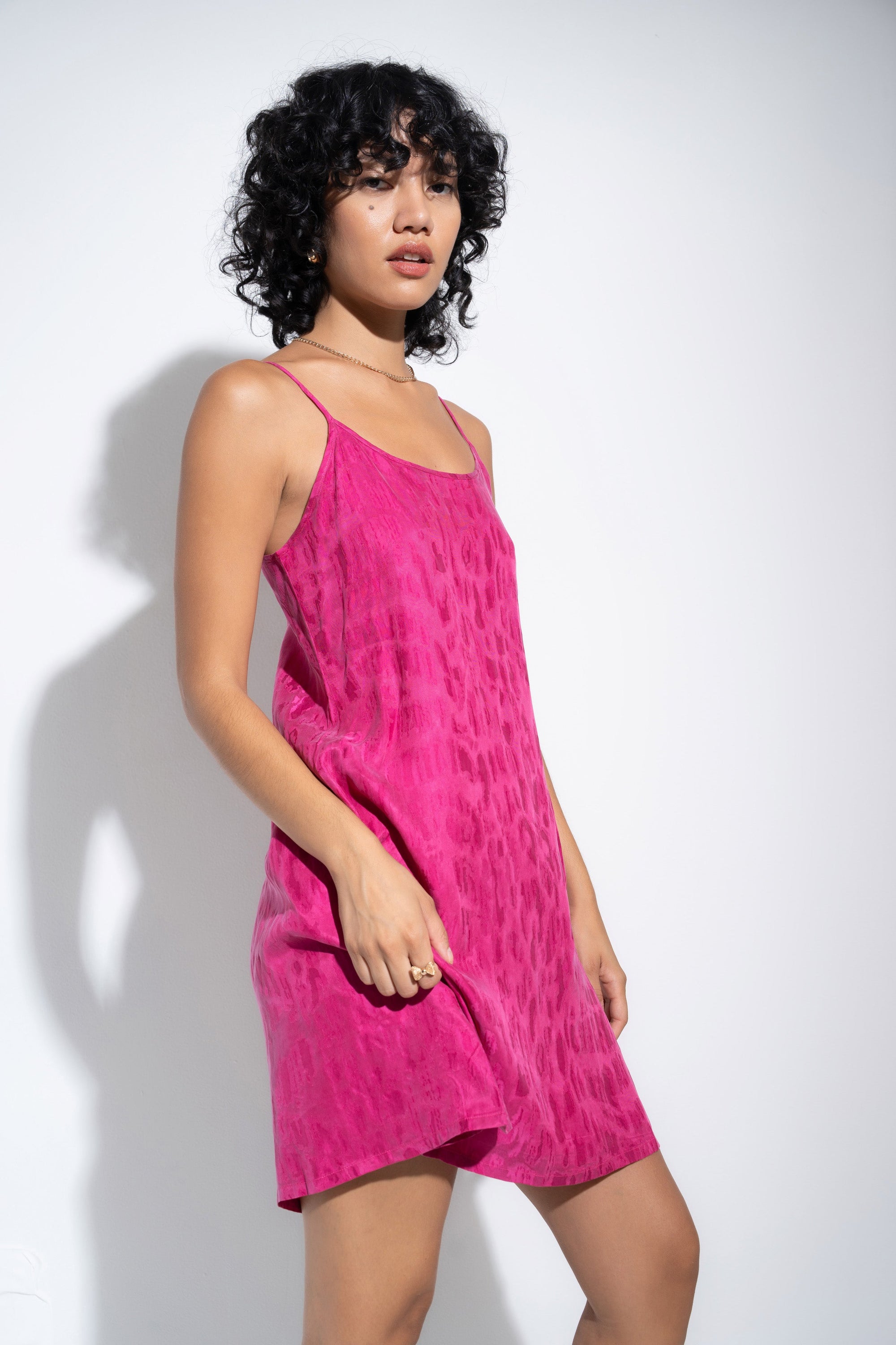 Be Idle - The Short Slip - Magenta -