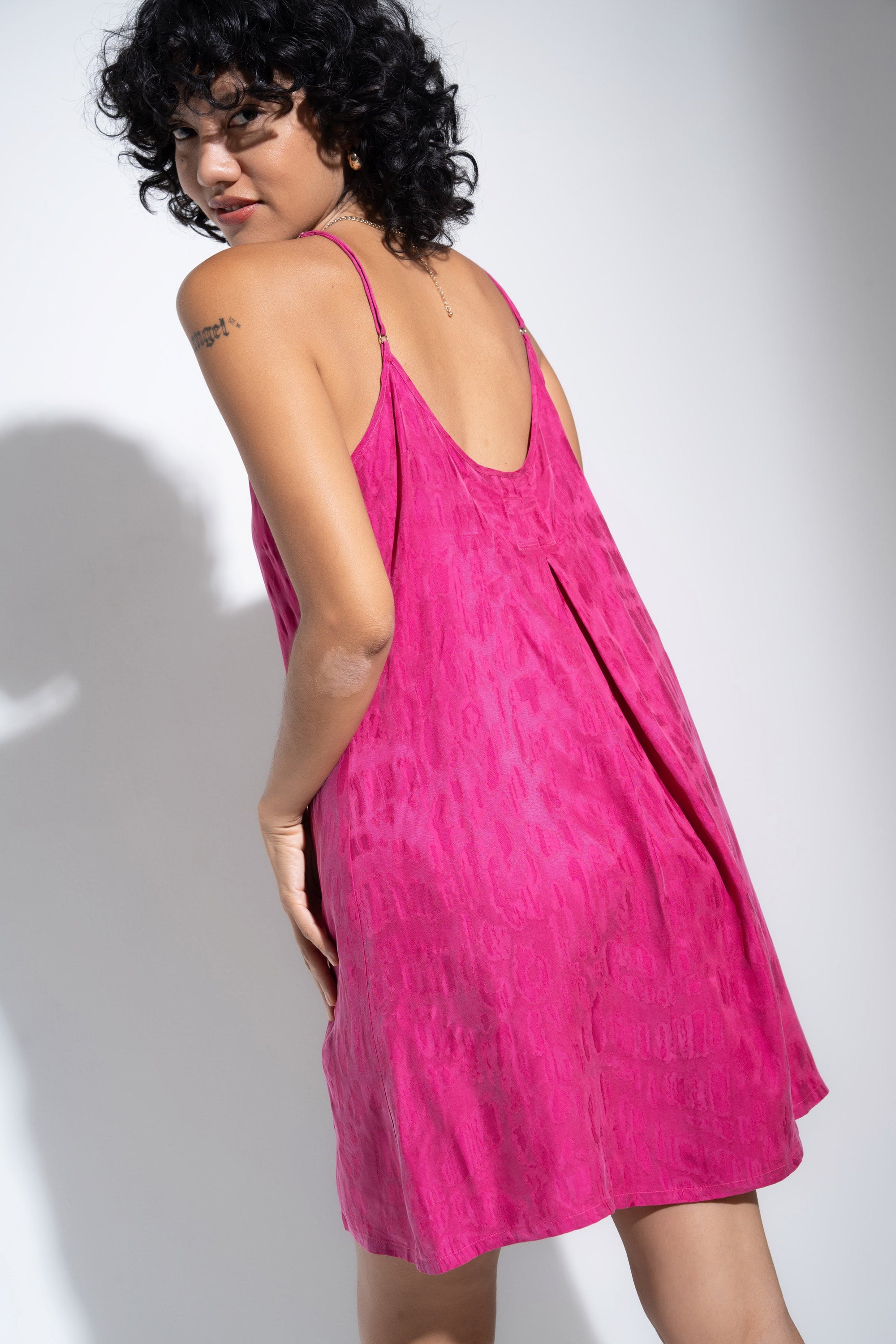 Be Idle - The Short Slip - Magenta -