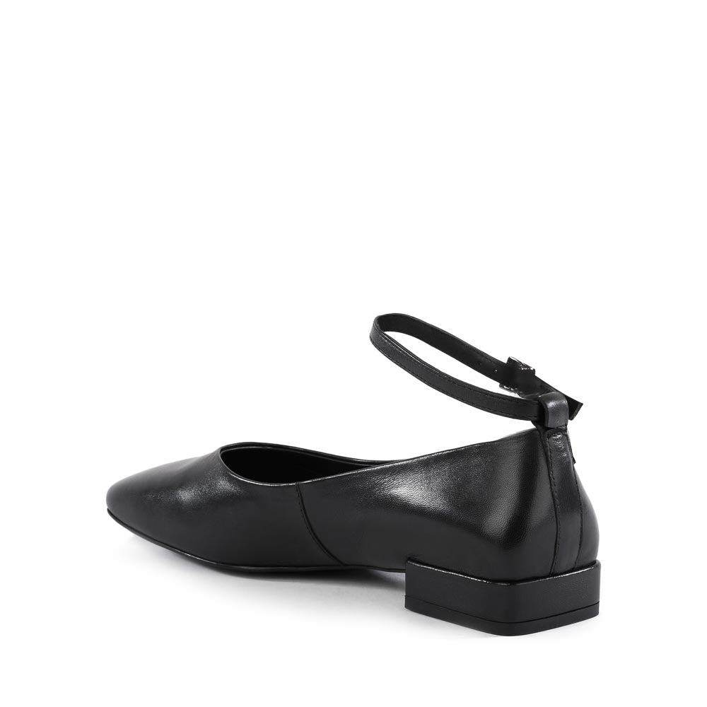 Seychelles - Pumpkin Flat - Black -