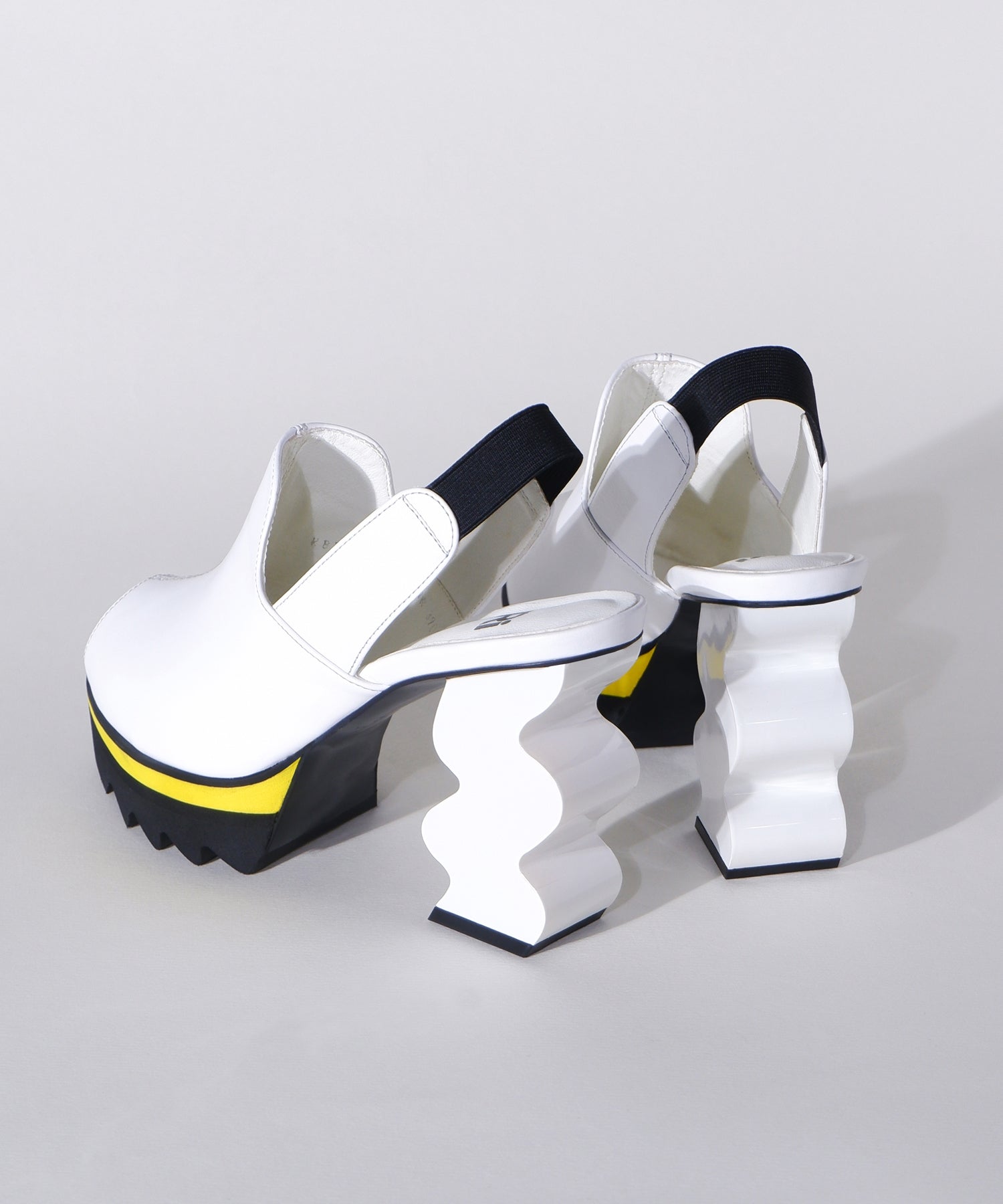 iRi - Reila White Open Toe Platform Heel -