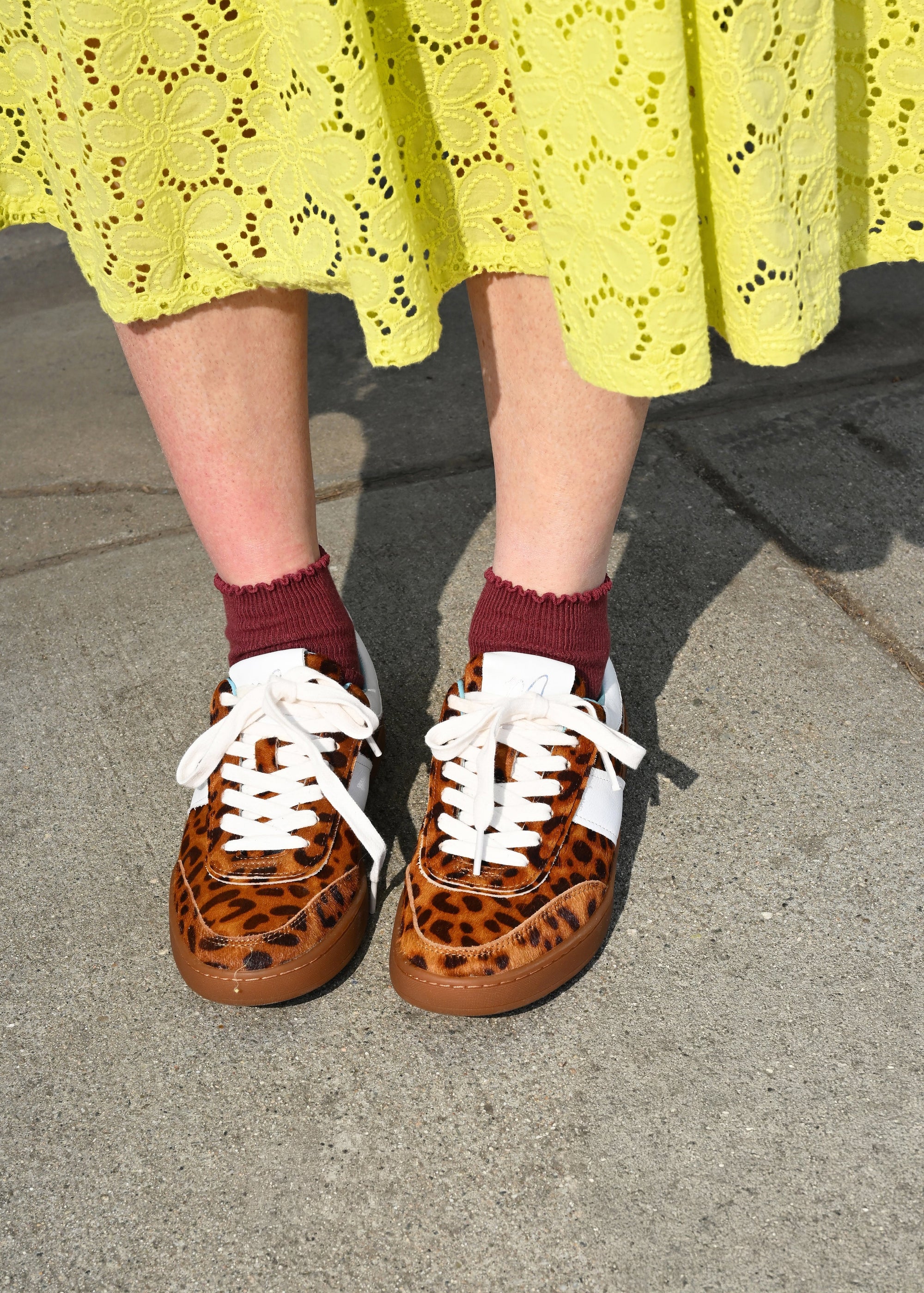 How to Style Leopard Print Sneakers – Casual Cool Outfit Ideas
