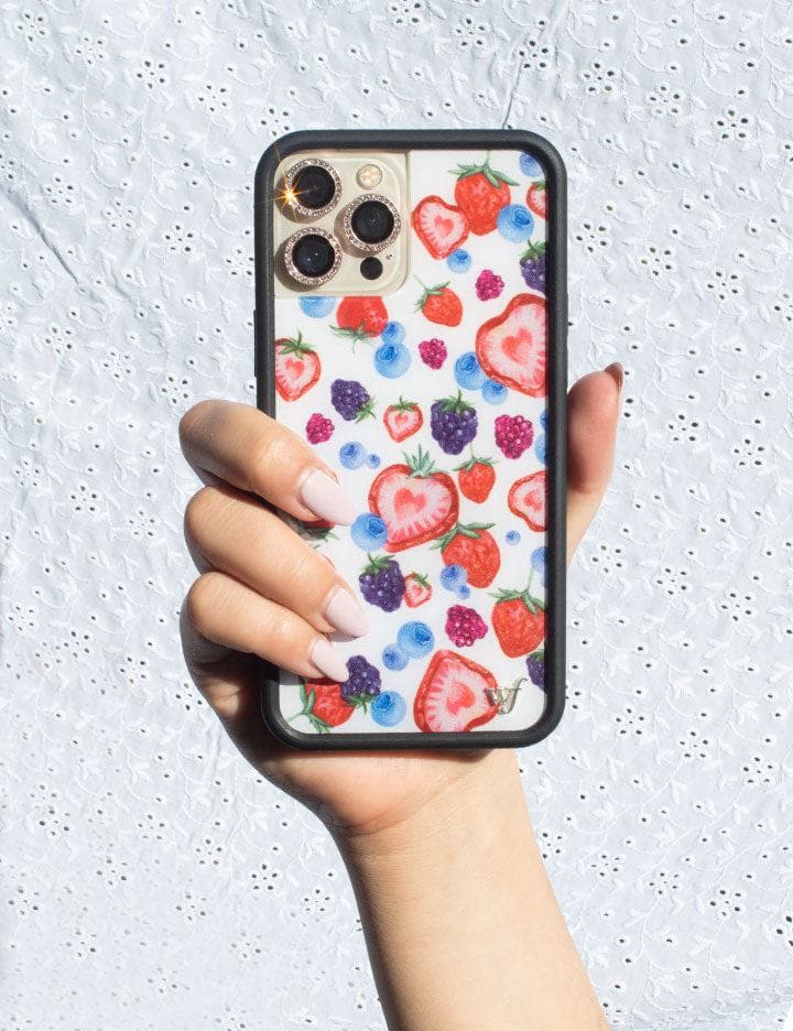 Supporting Image 01 Fruit Tart iPhone Case