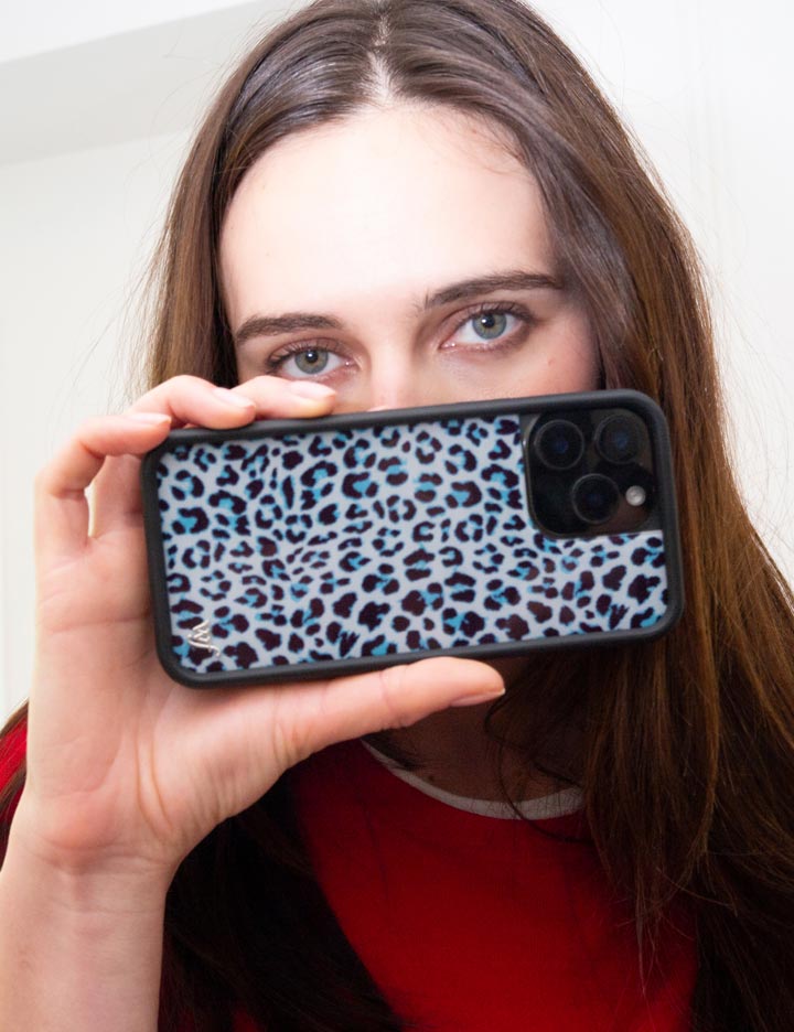 Supporting Image 03 Blue Meow iPhone Case