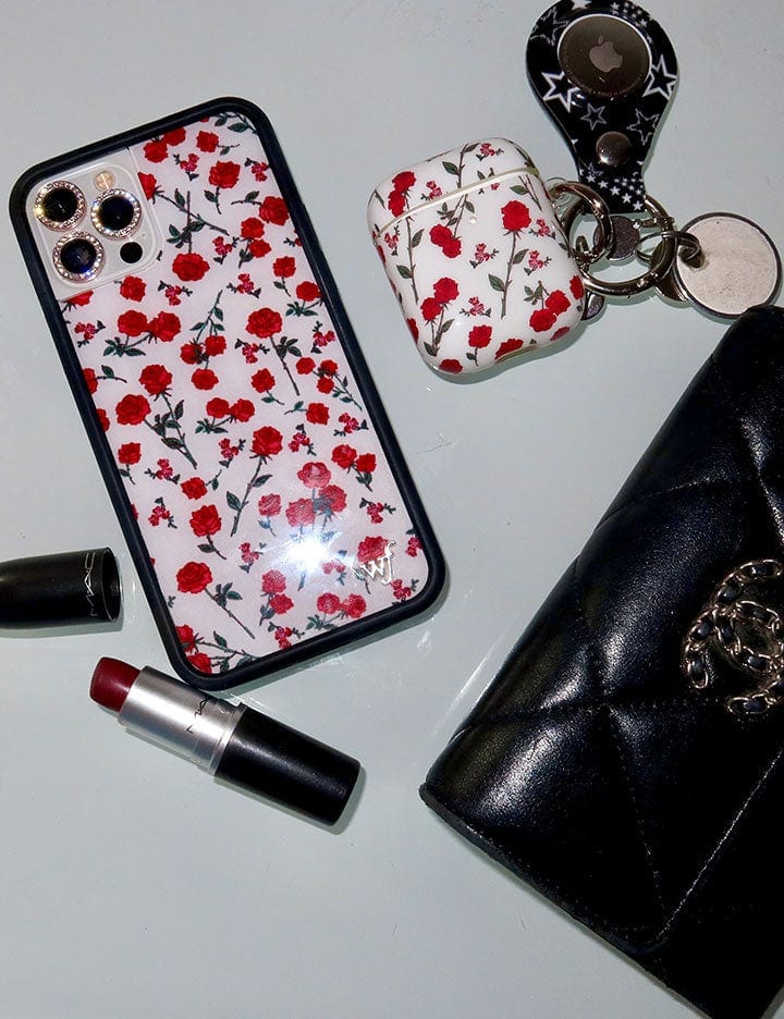 Supporting Image 04 Red Roses Airpods iPhone Case