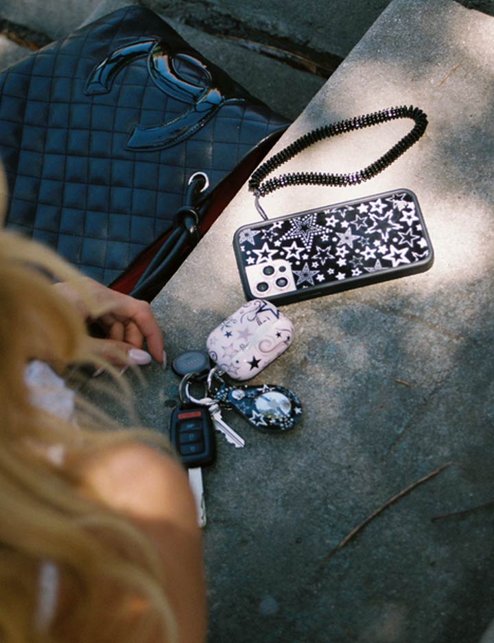 Lifestyle Image 05 Crystal Wristlet Black