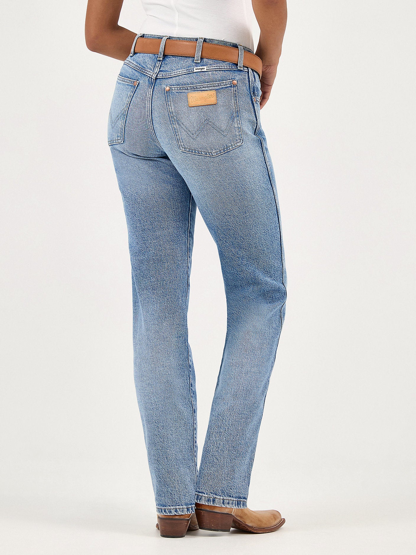 Wrangler - Sunset Straight Jean - Frosty Silver -