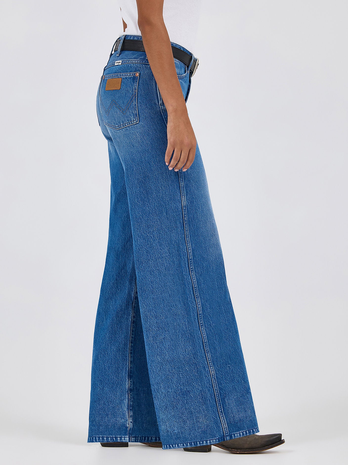 Wrangler - Worldwide Wide Leg - Ranch Housedown -