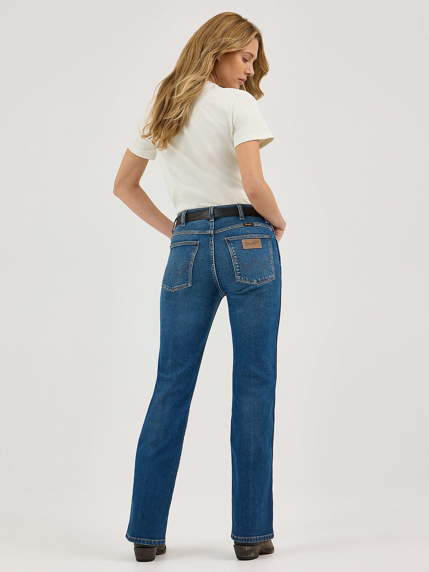 Wrangler - Wrancher Bootleg Jean - Courtroom Cool -