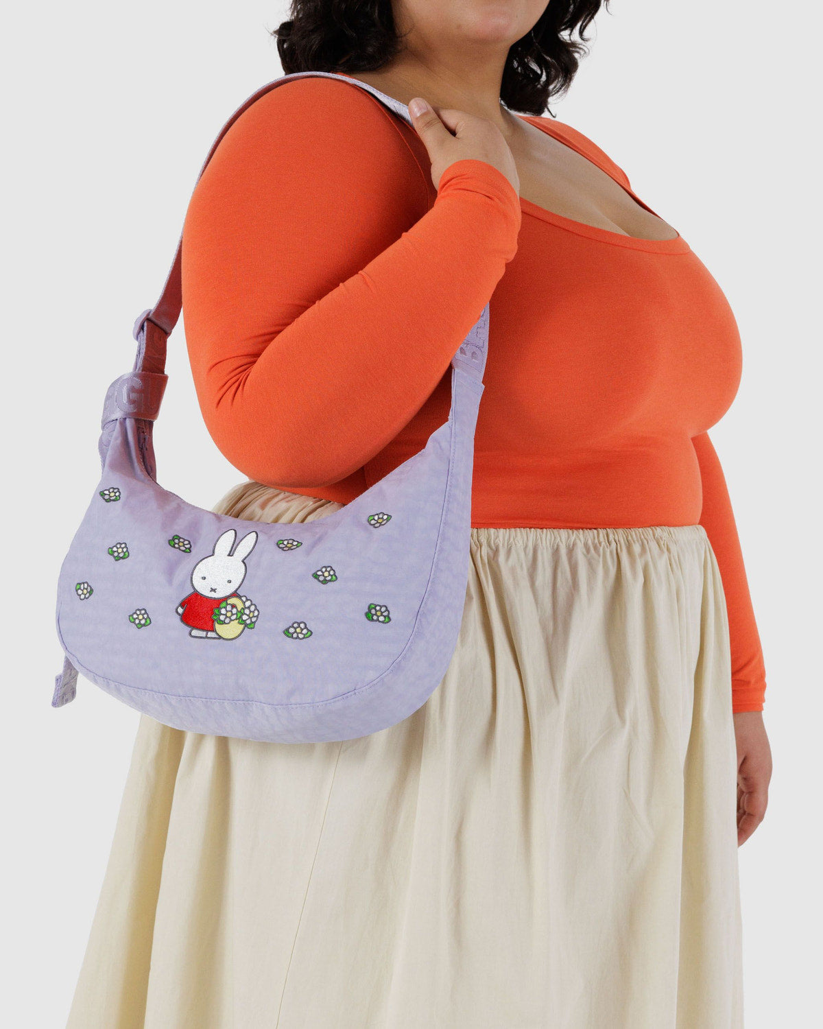 Baggu - Medium Nylon Crescent Bag - Embroidered Miffy -