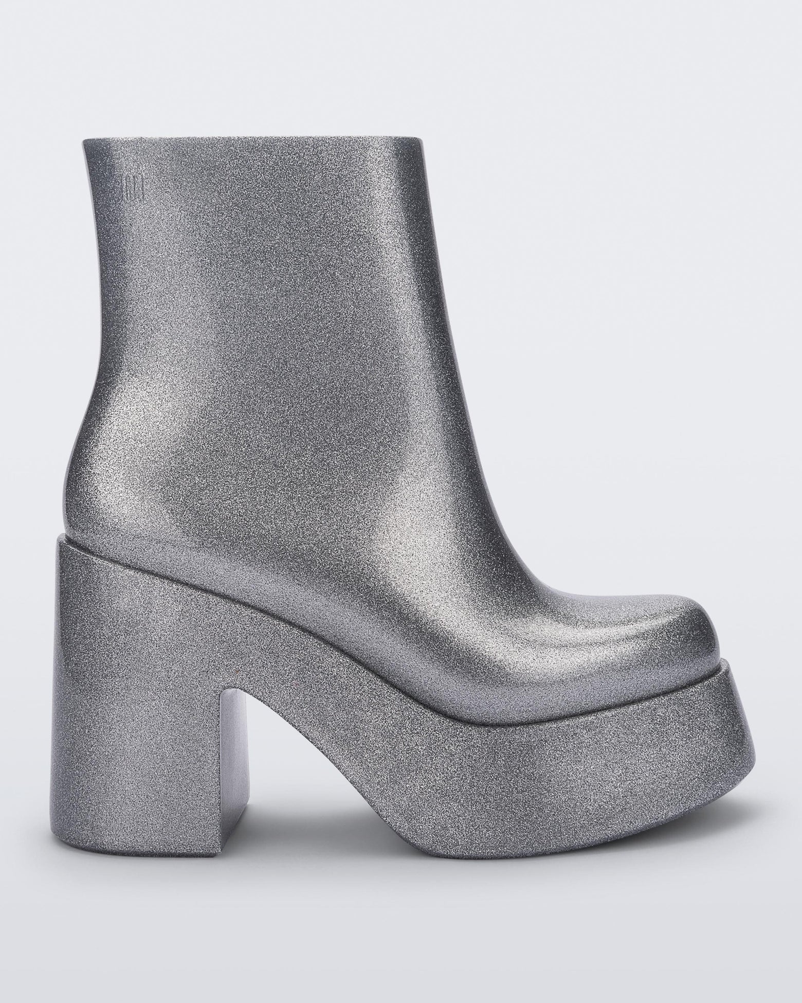 Melissa - Nubia II - Glitter Clear -