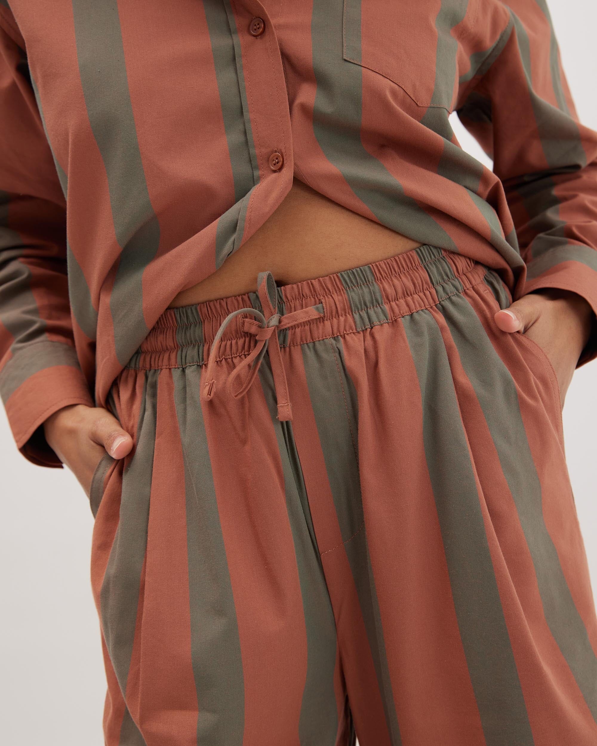Richer Poorer - Venice Drawstring Pant - Russet Sage Stripe -