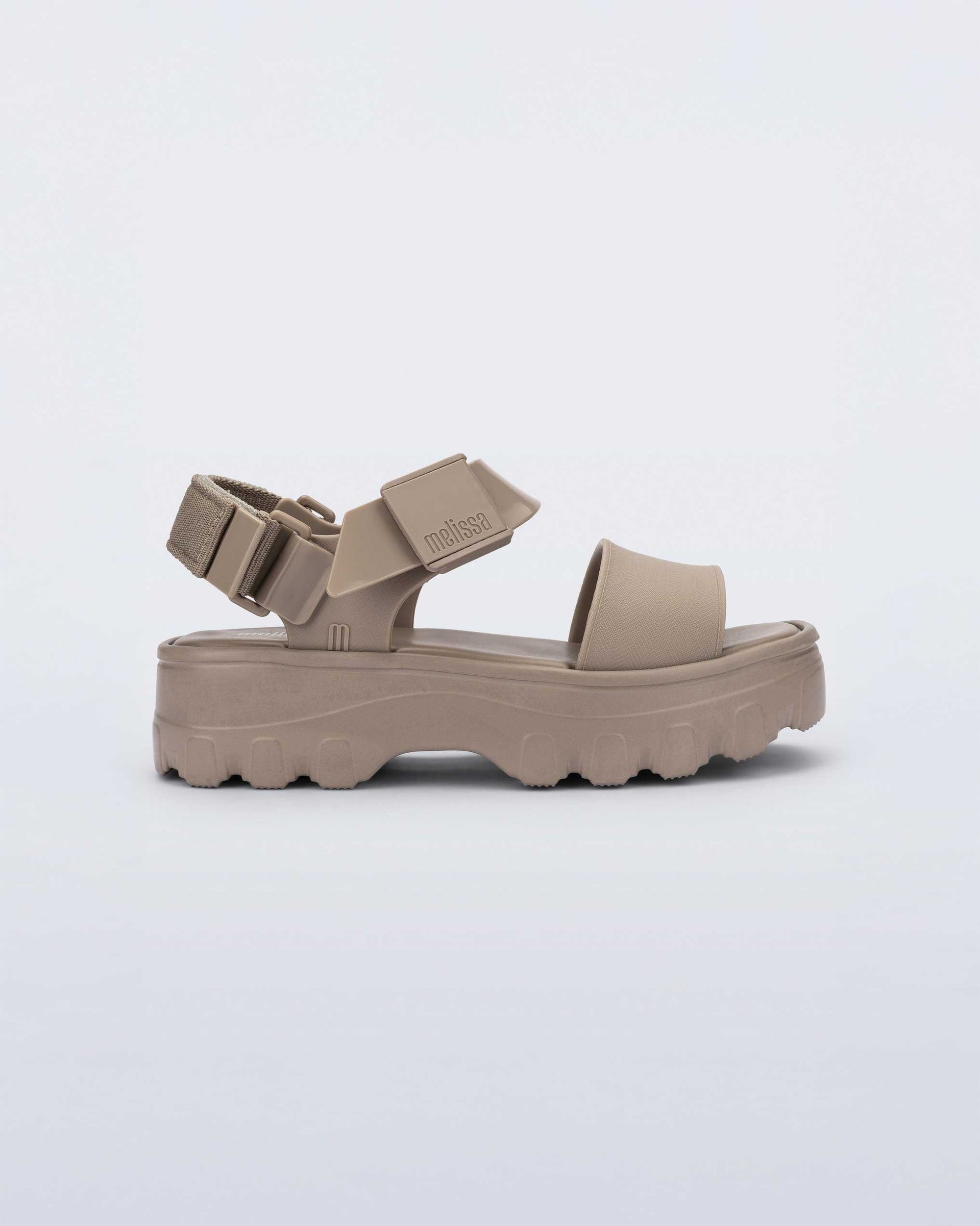 Melissa - Kick Off Sandal - Beige -
