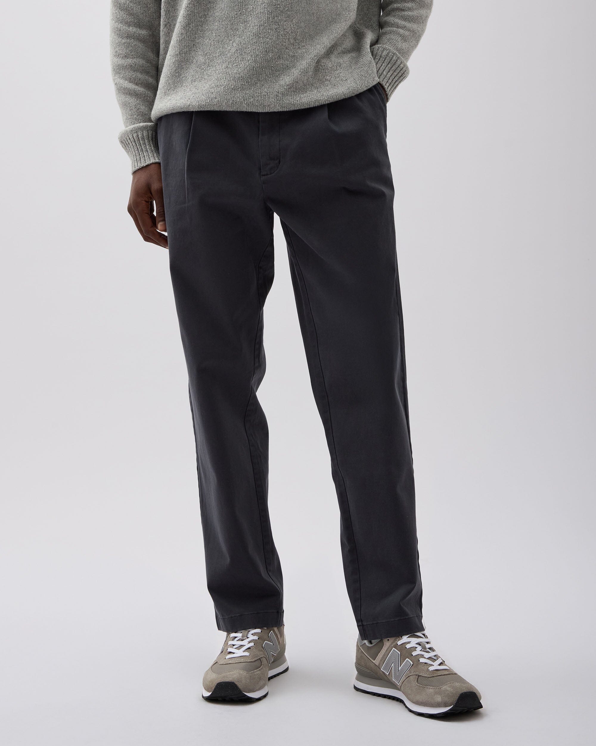 Richer Poorer - Mens Pleated Lightweight Chino - Black - BLACK