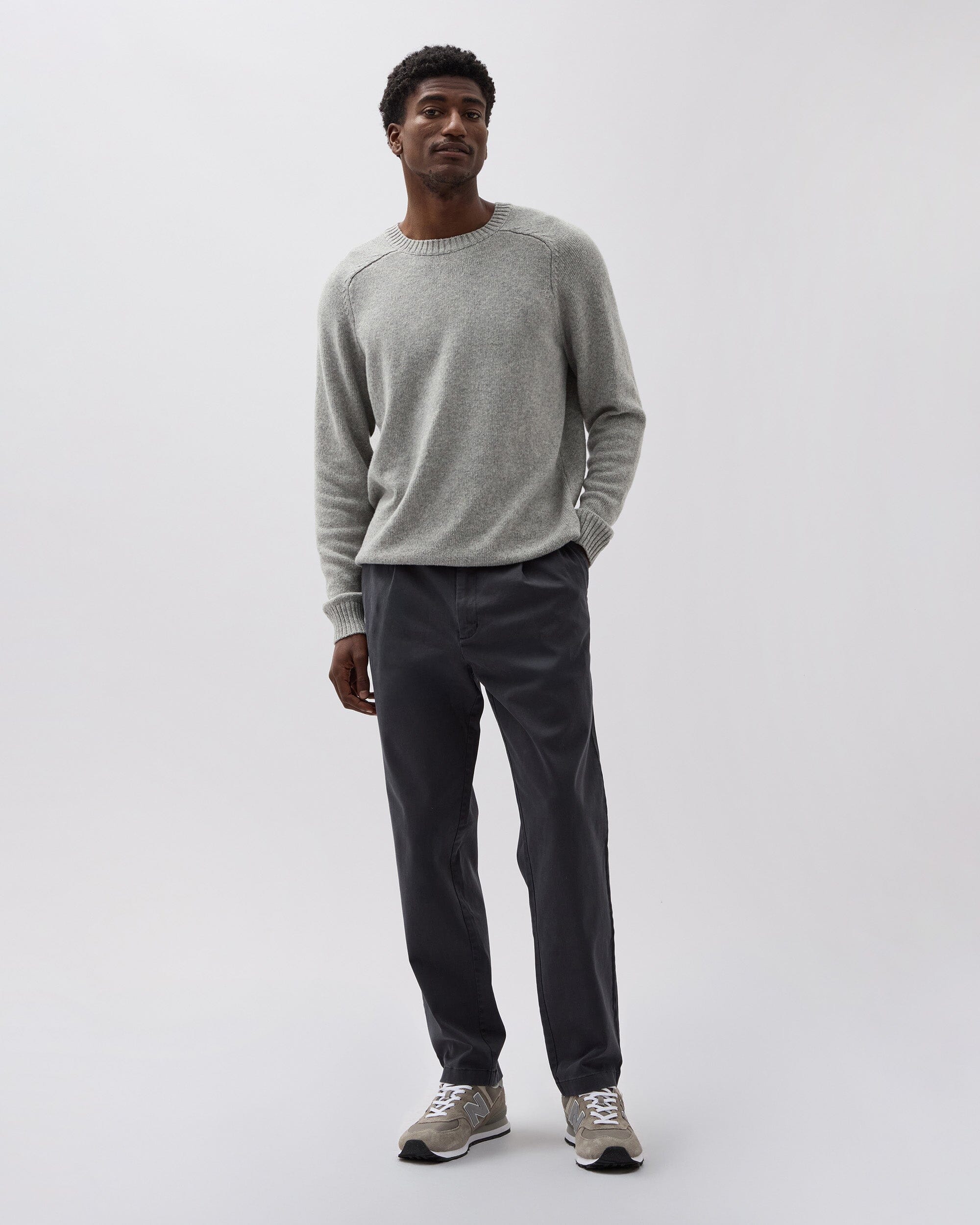 Richer Poorer - Mens Pleated Lightweight Chino - Black -