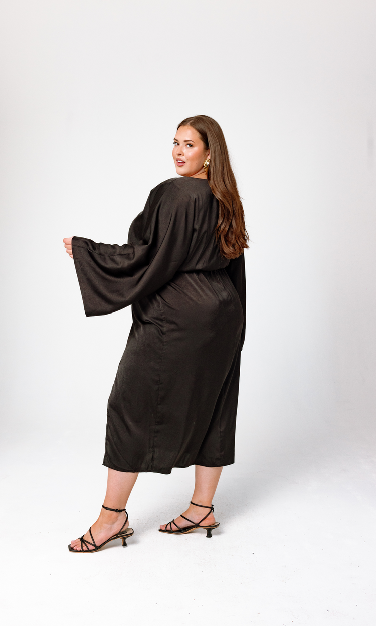 GIA/irl - Alayiah Midi Dress - Black -