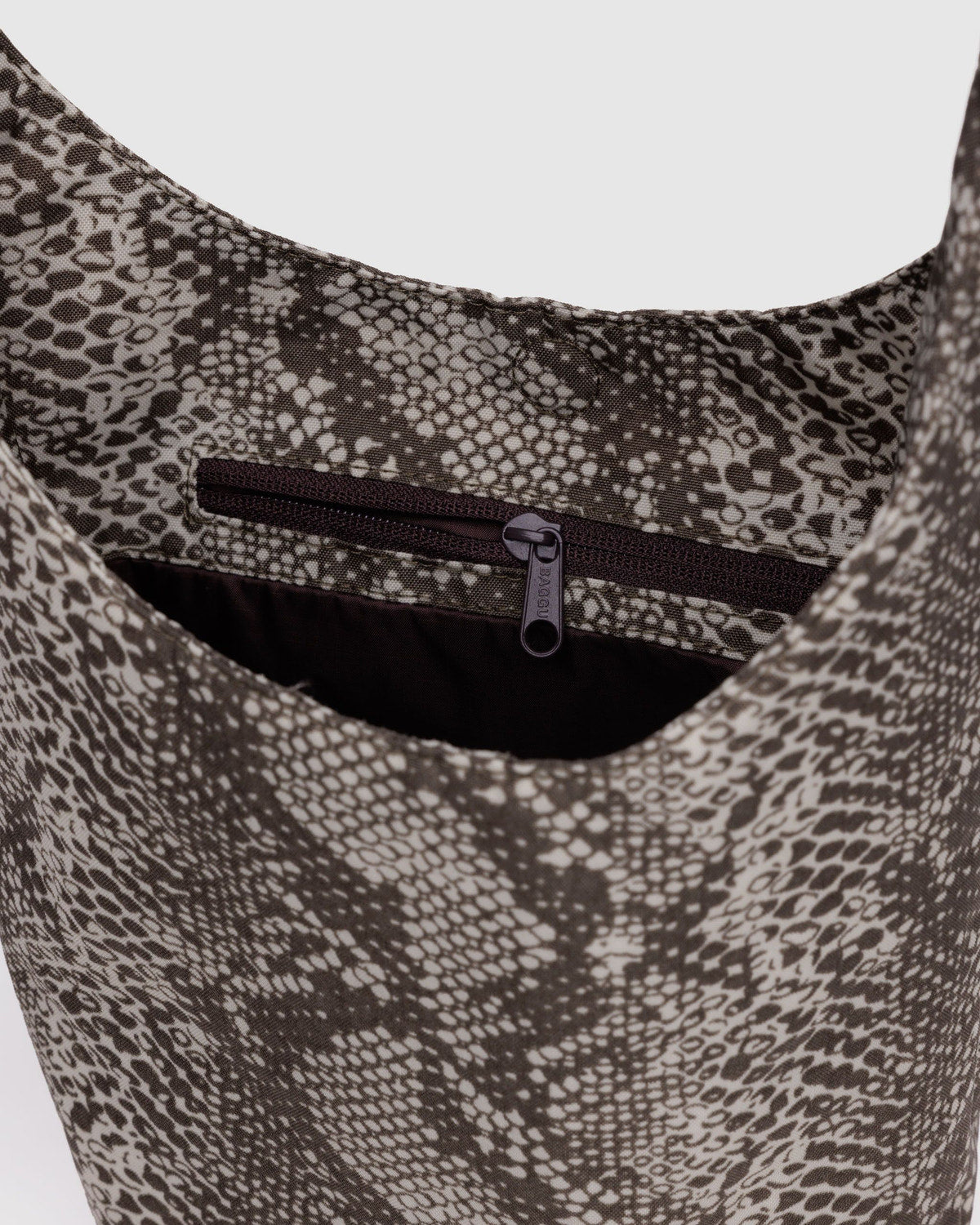 Baggu - Small Nylon Sling - Snakeskin -