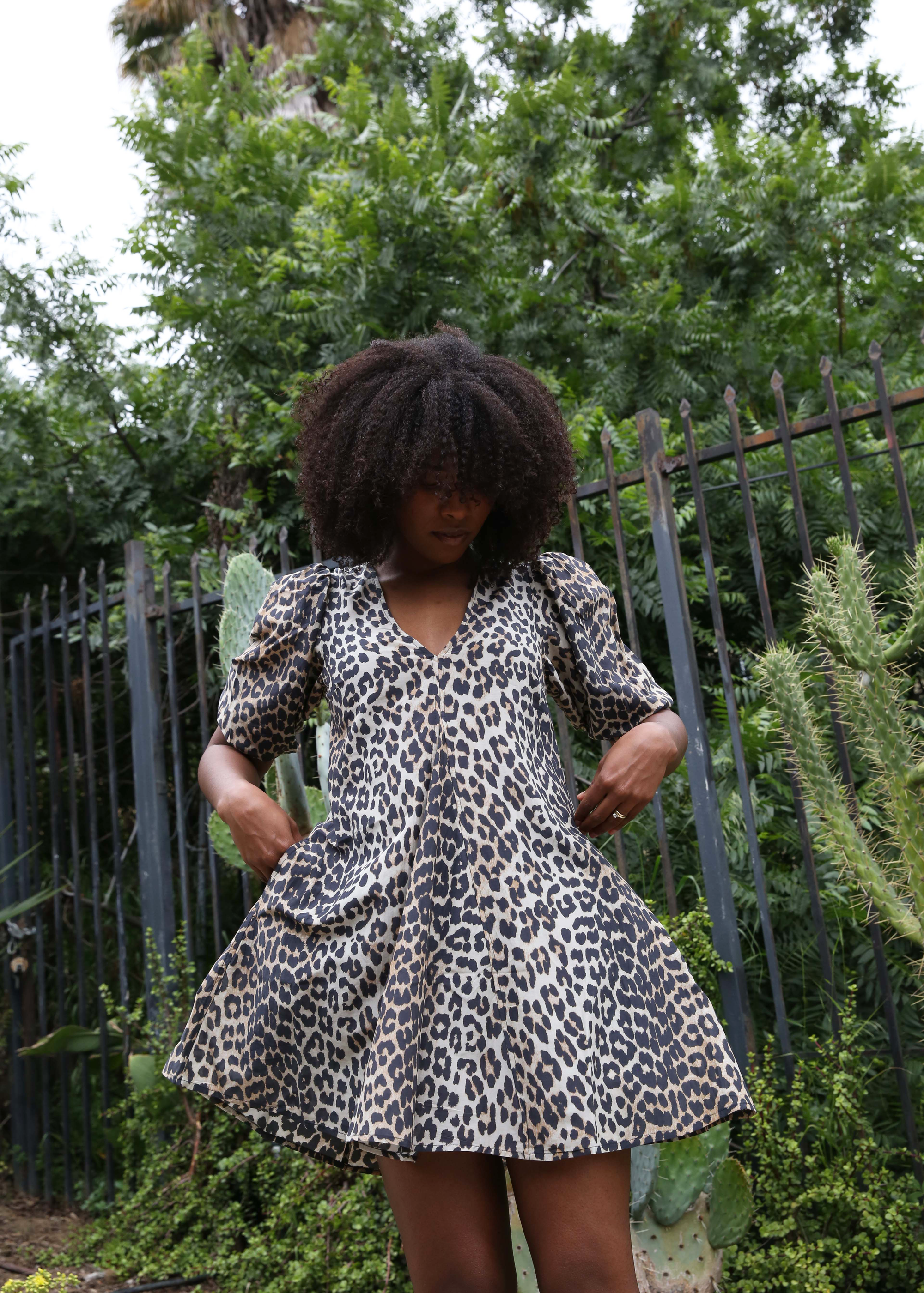 Ganni - Cotton Silk V-neck Mini Dress - Leopard -