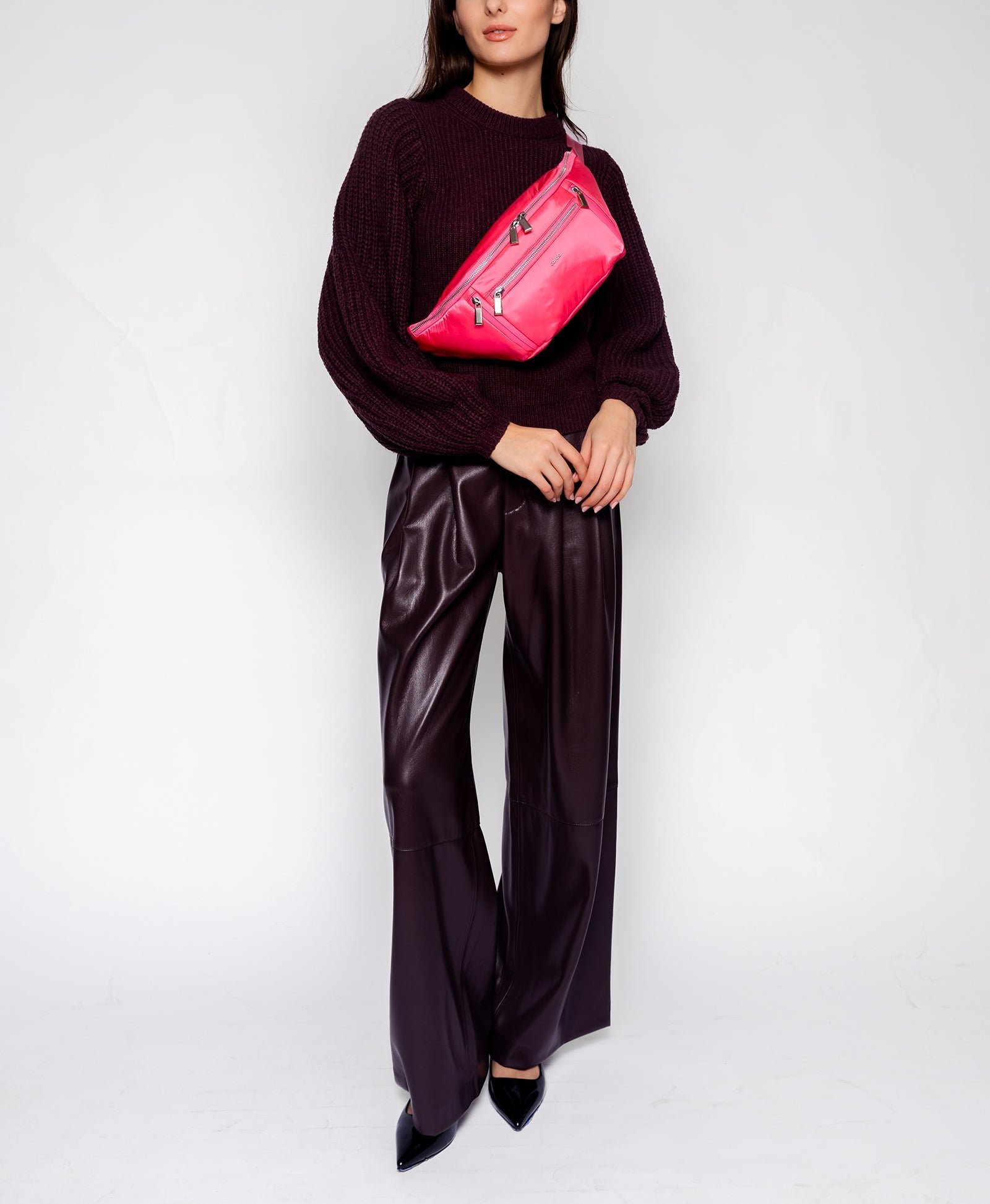Caraa - Medium Sling - Hot Pink -