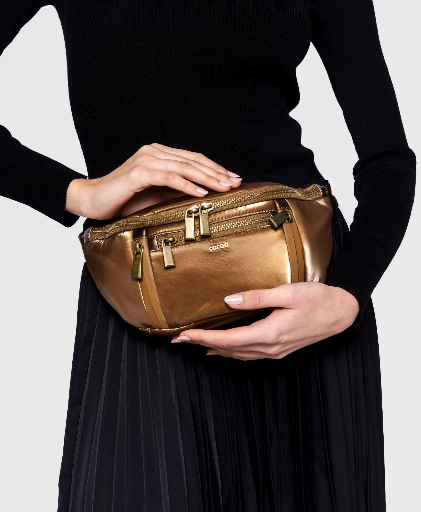 Caraa - Small Sling - Gold -