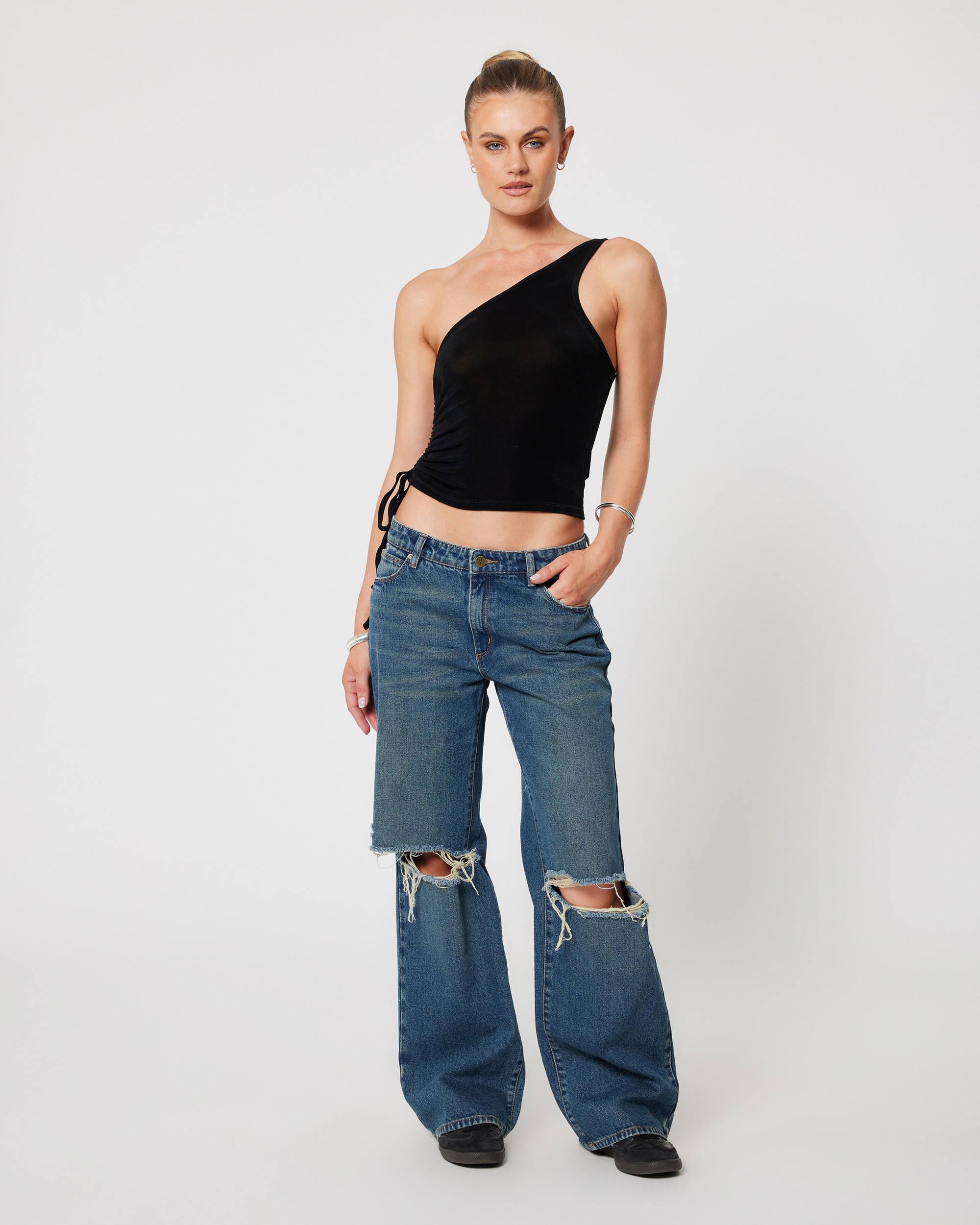 Abrand Jeans - Diva One Shoulder Top - Black -
