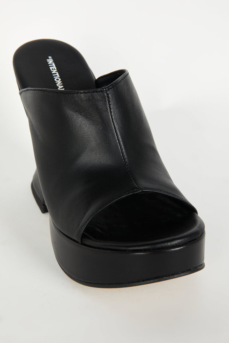 Intentionally Blank - Adieu Platform -