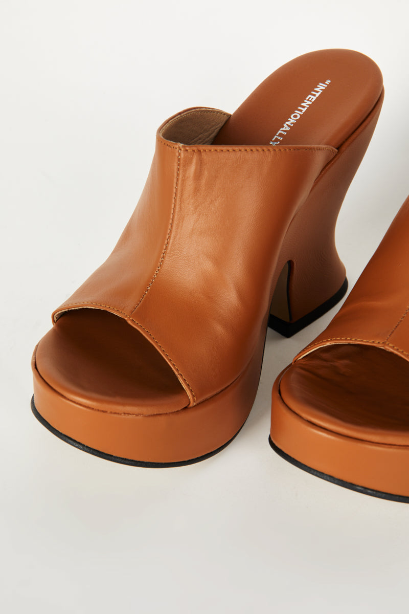 Intentionally Blank - Adieu Platform -