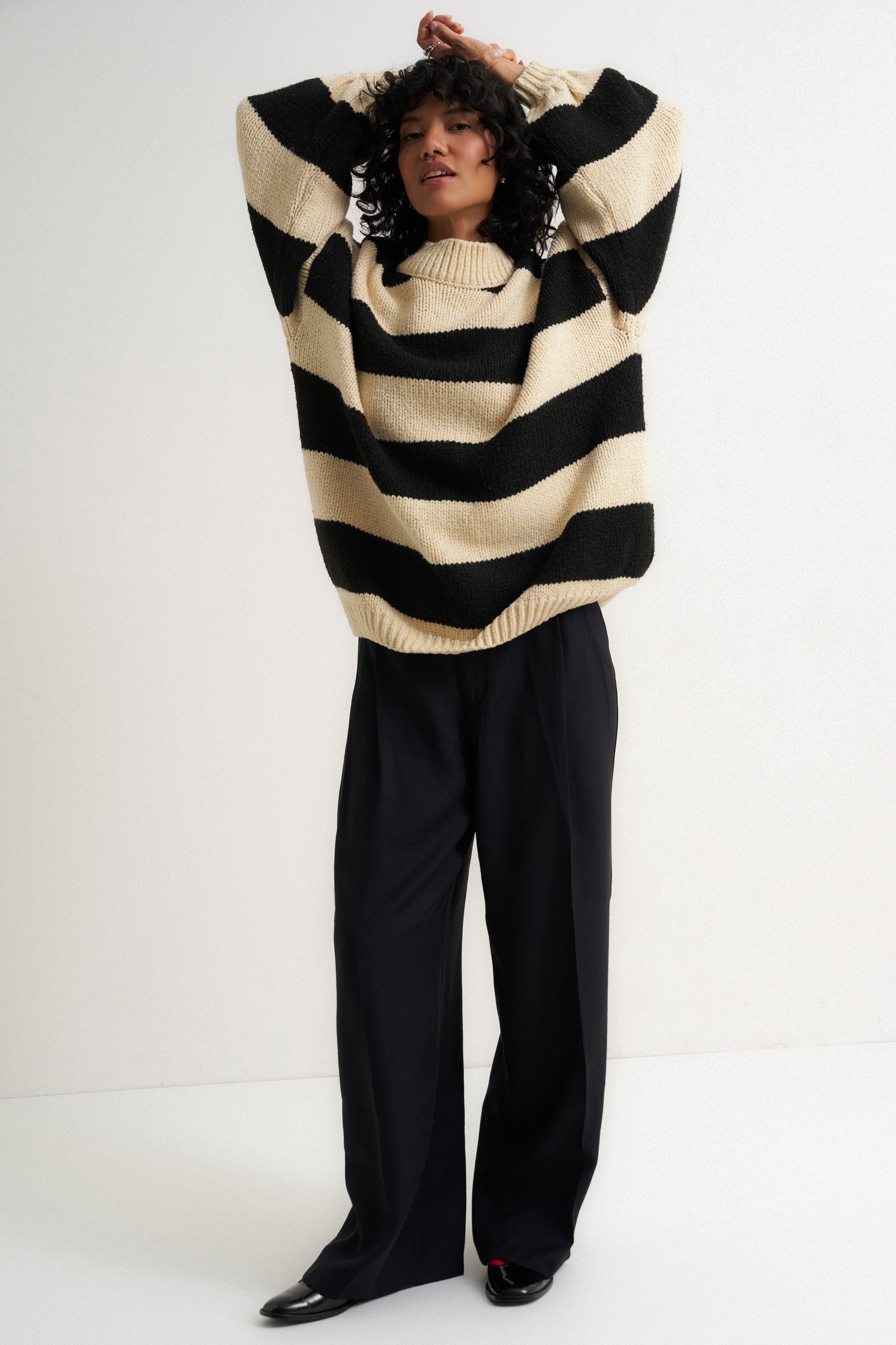 Callahan Knitwear - Bellamy Pullover - Black Stripe -