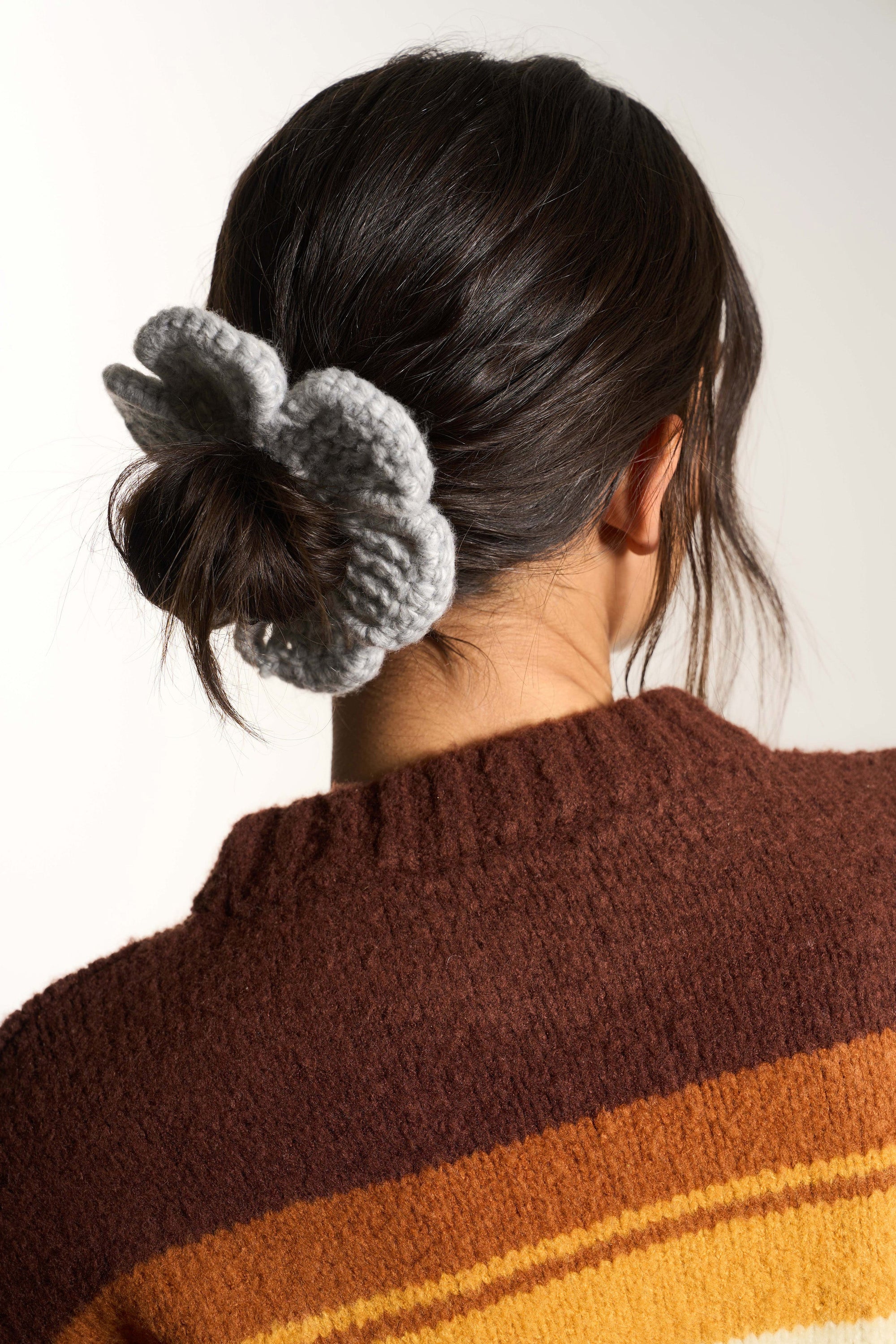 Callahan Knitwear - Bloom Handknitted Scrunchie - Heather Grey -