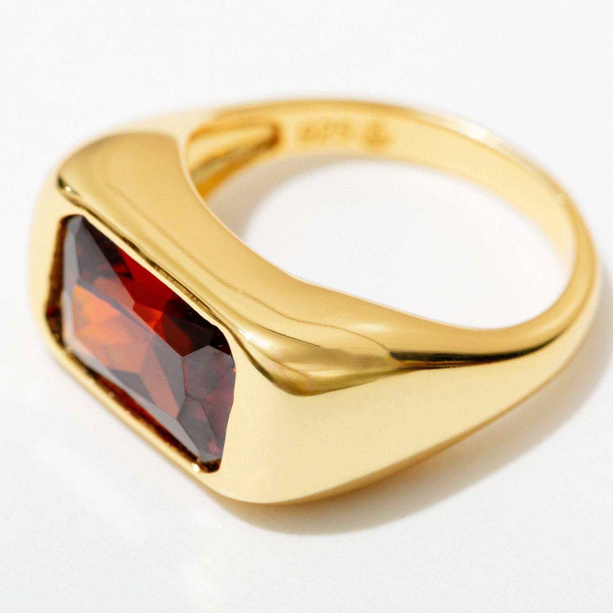 Larissa Loden - Chunky Bezel Ring -