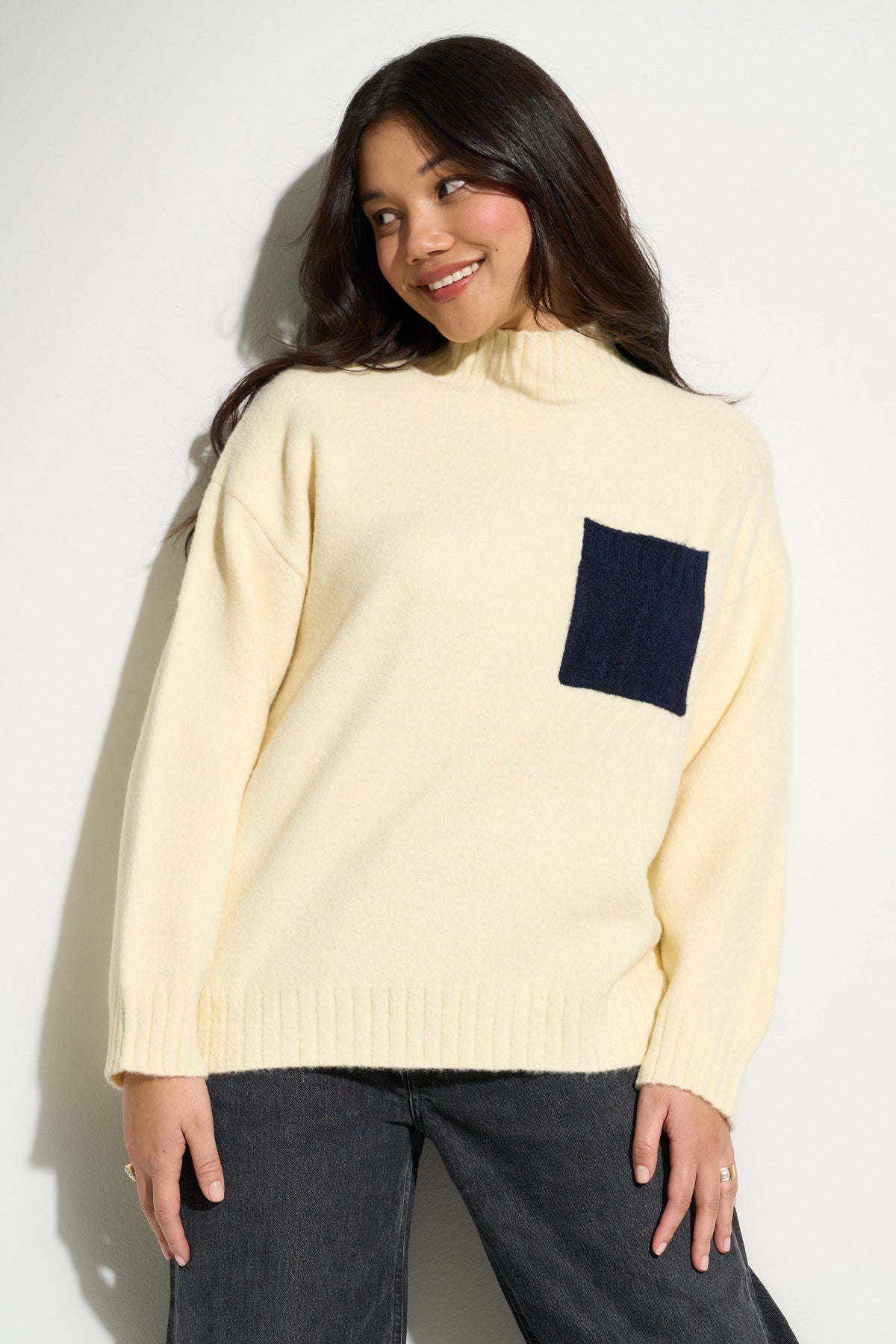 Callahan Knitwear - Bradley Oversized Turtleneck - Creme -