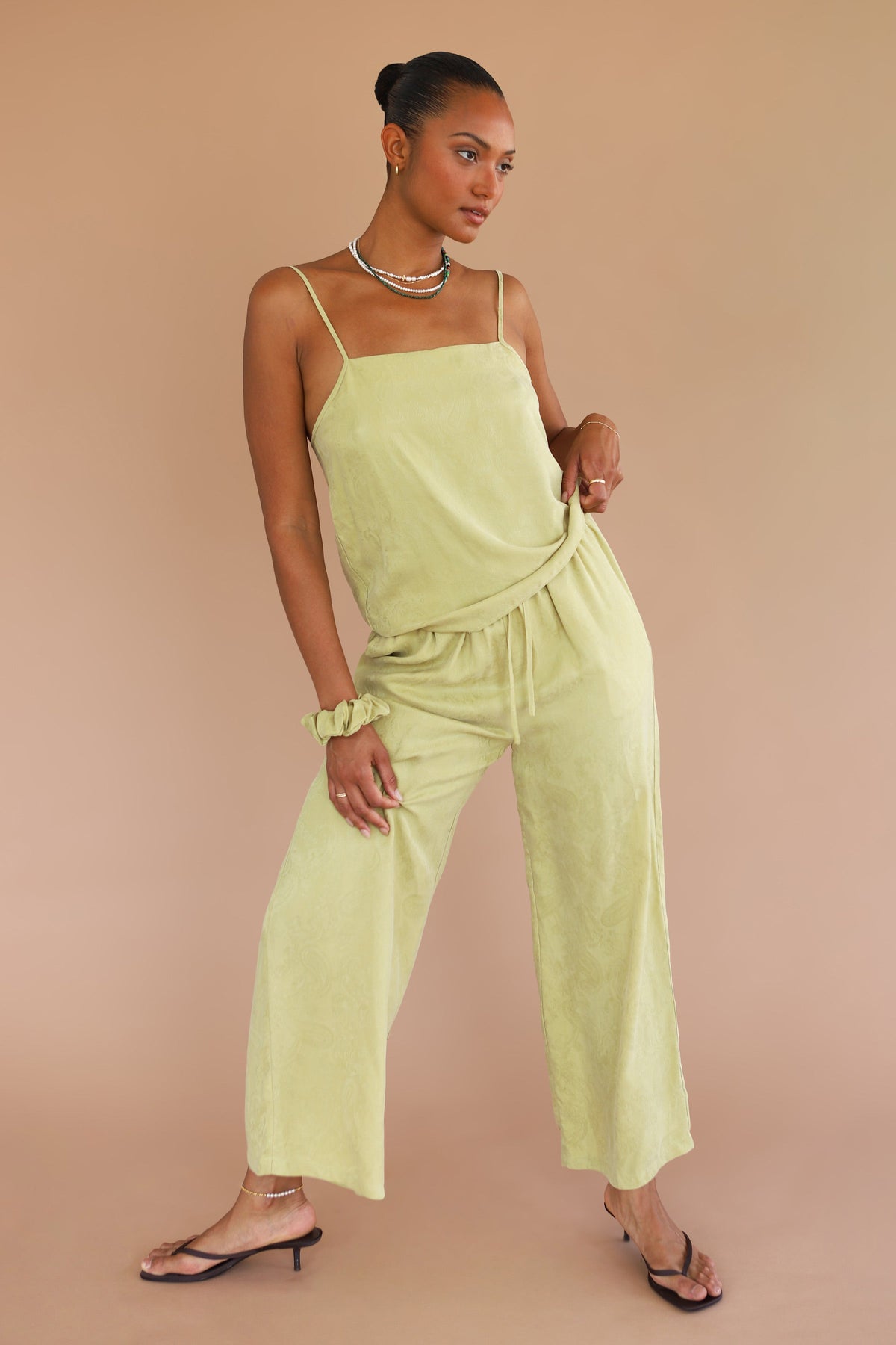 The Drawstring Pant - Tomatillo