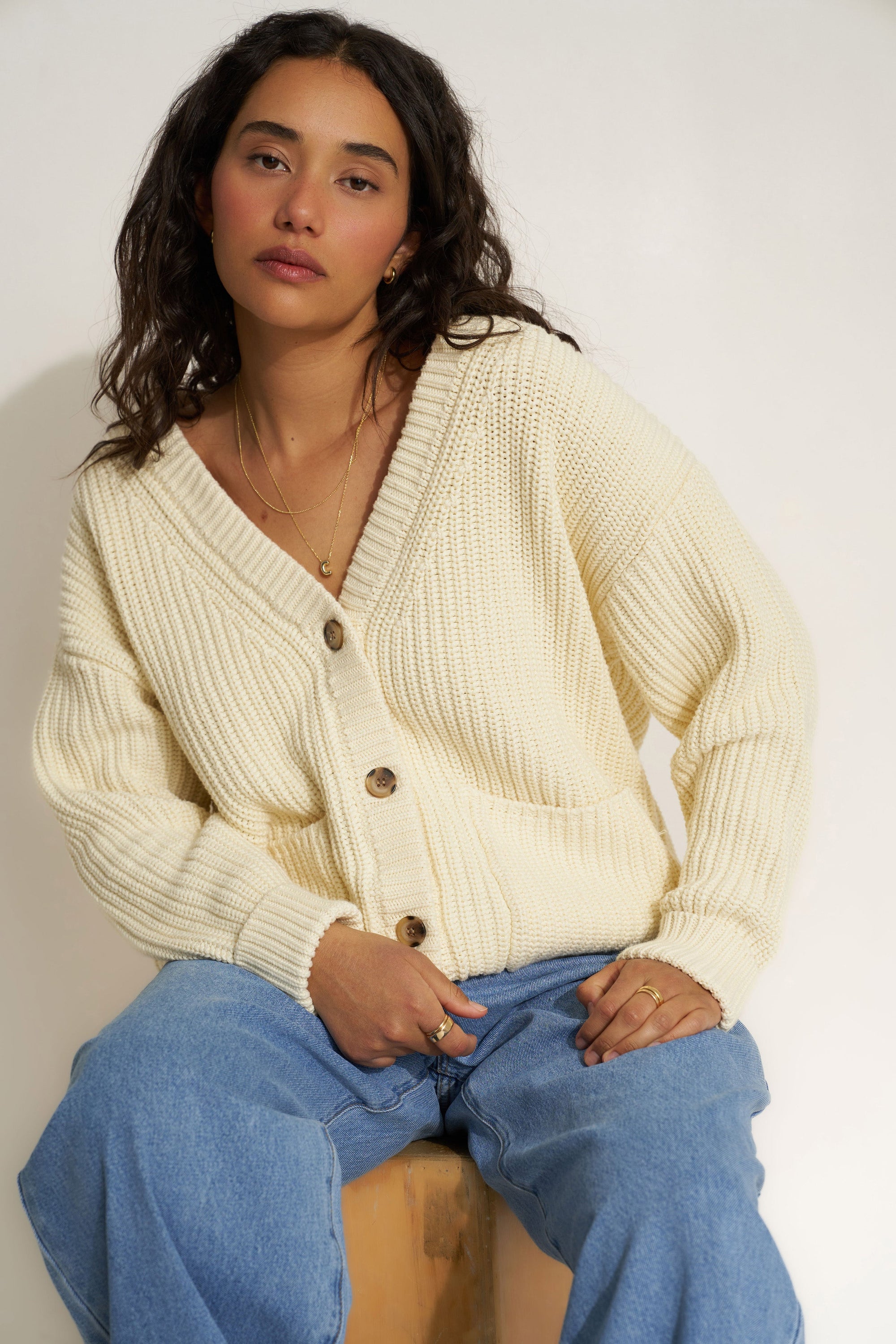 Callahan Knitwear - The Cardigan - Creme -