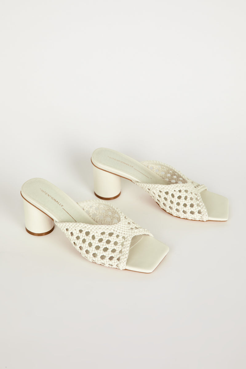 Intentionally Blank - Cassandra Vegan Heel - CREAM SYNTHETIC