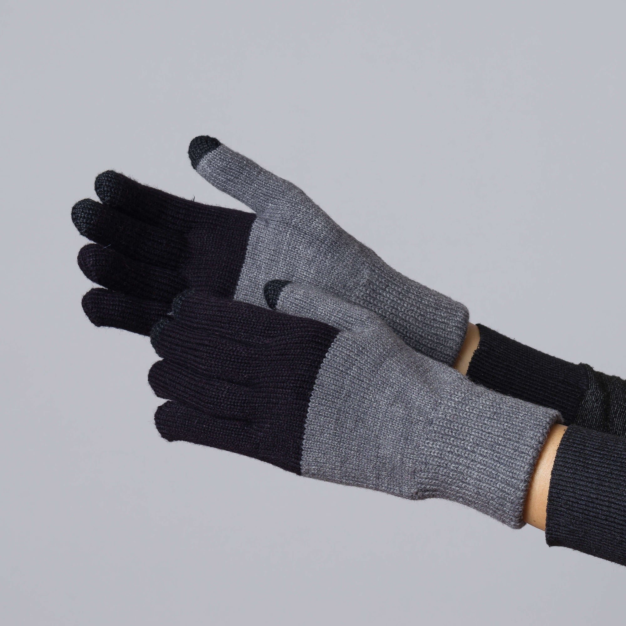 Verloop - Colorblock Knit Touchscreen Gloves -