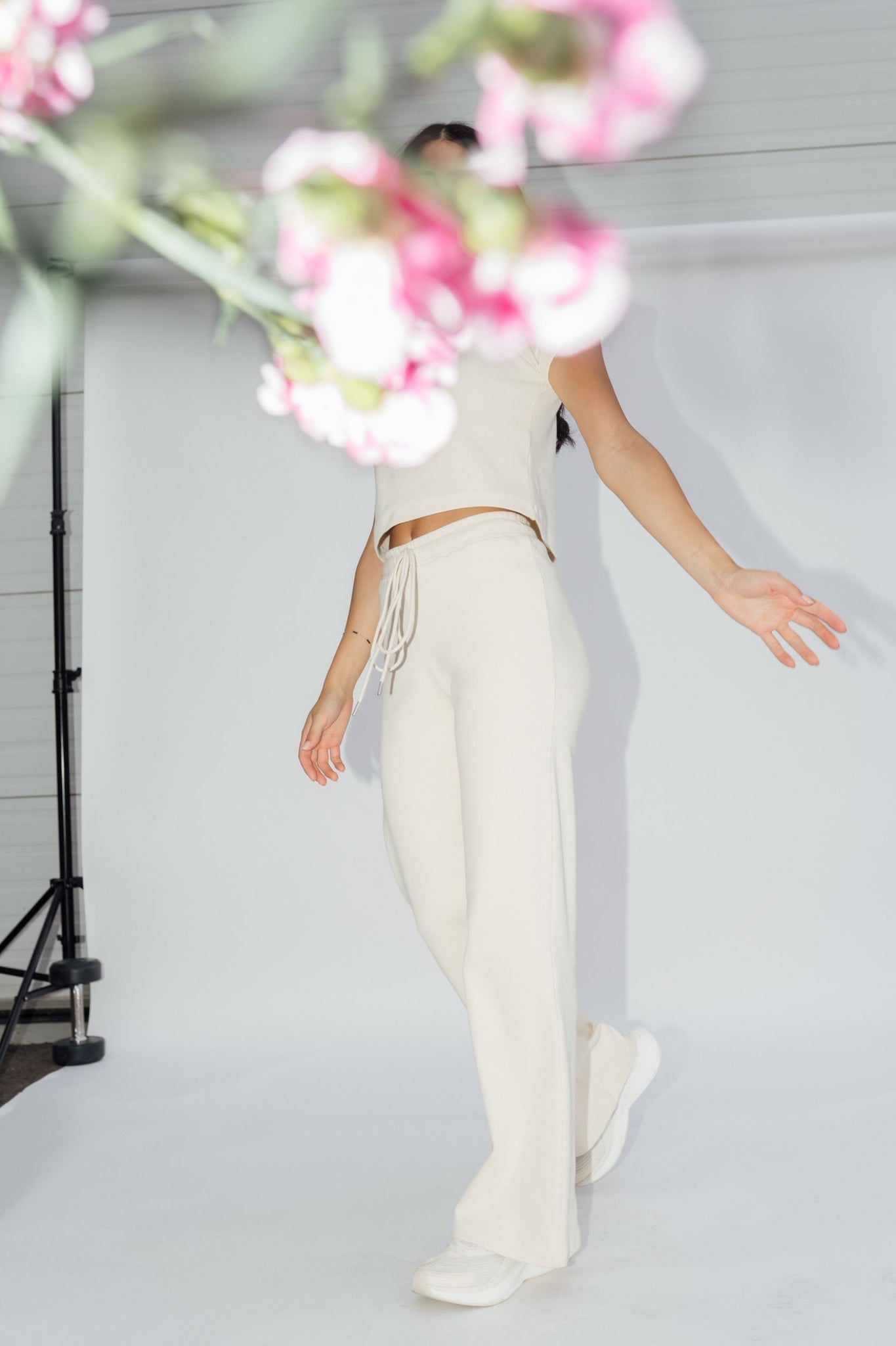 Wildflo Studio - Wide Leg Lounge Pants Cream -