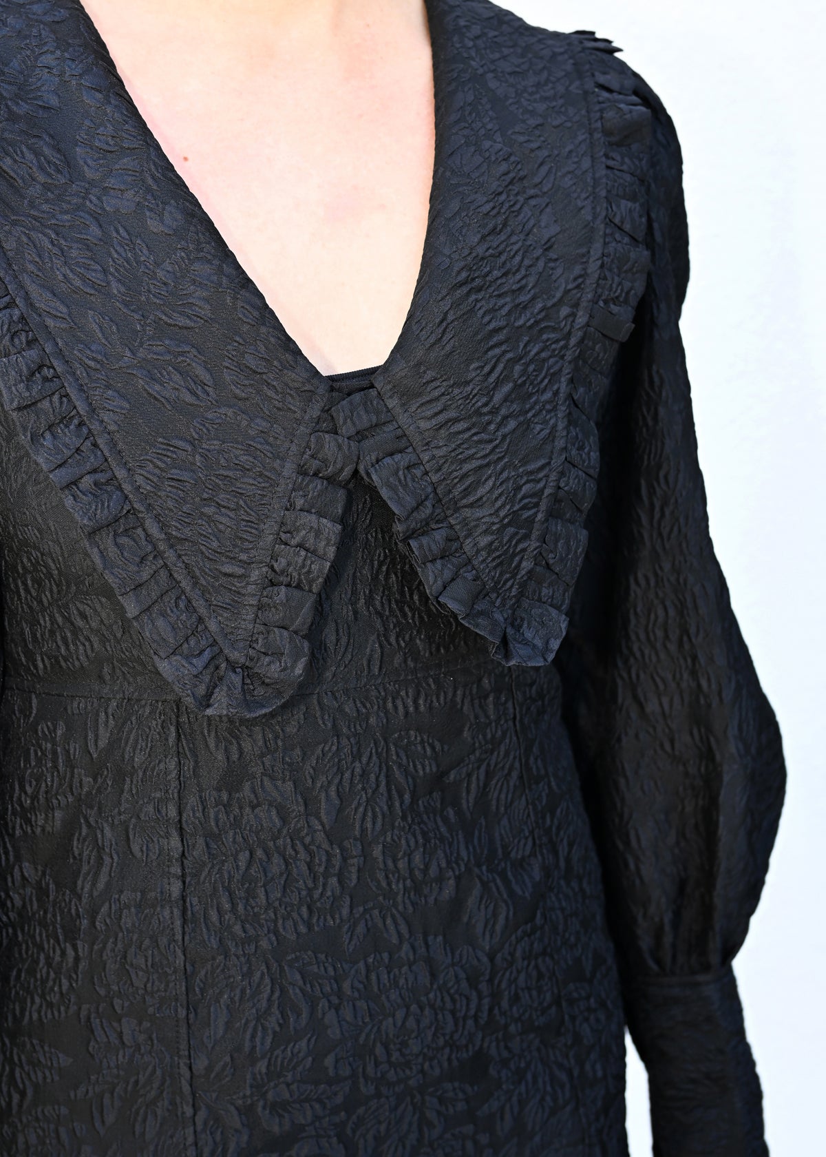 V-neck Ruffle Collar Dress - Black