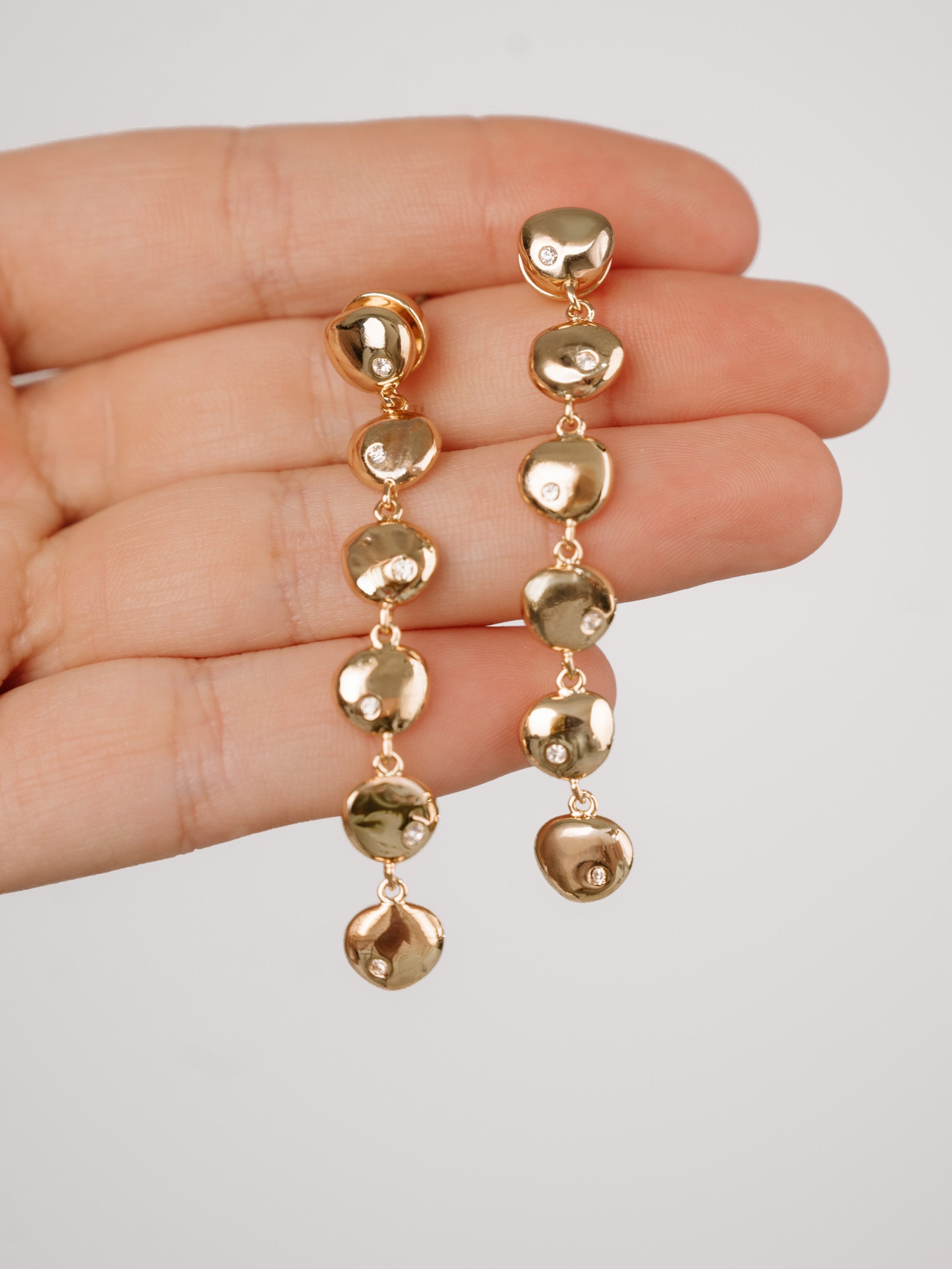 Ettika - Polished Pebble Linear Dangle Earrings - Gold -