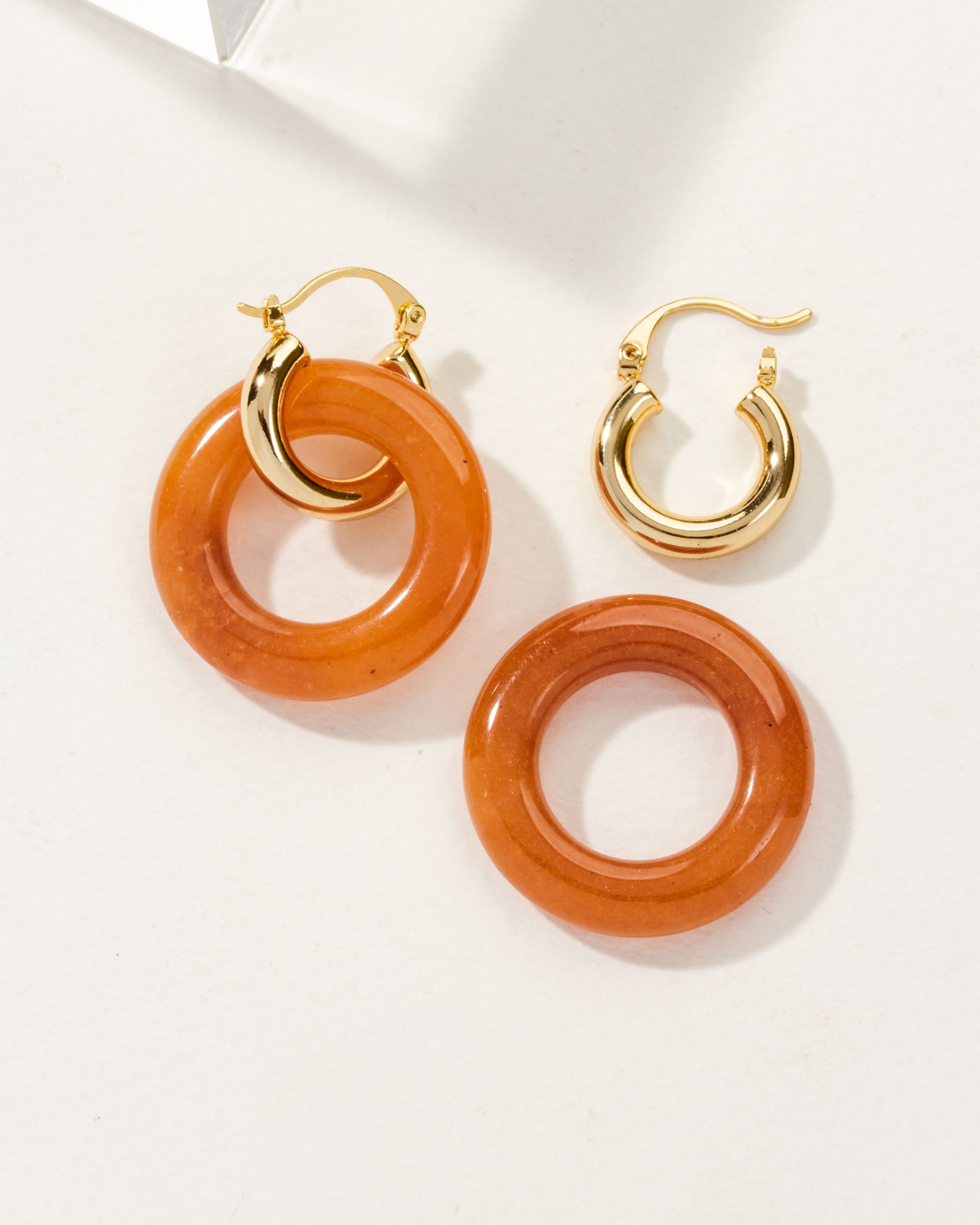 Luna Norte - Simply Charmed Round Hoop Earring - Peach Aventurine