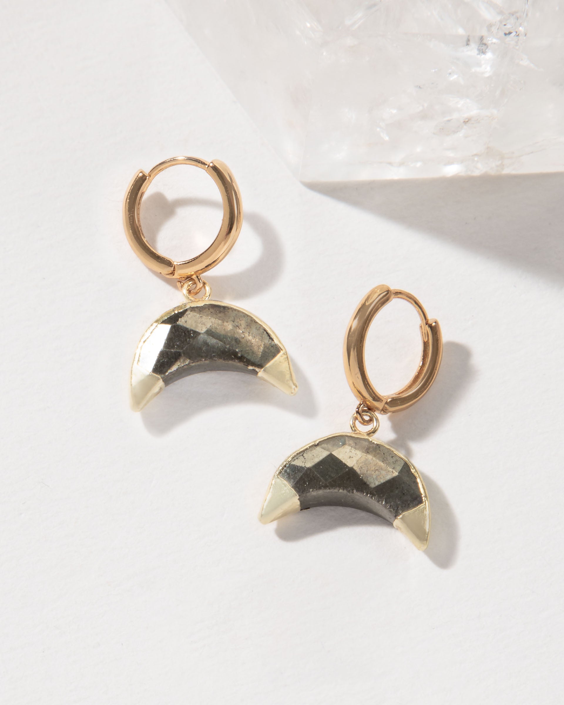 Luna Norte - Crescent Horn Huggie Hoop Earring - Pyrite